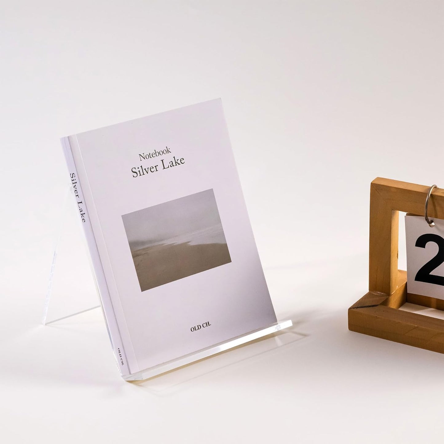 Acrylic Book Stand, Book Display Holder 8.5 x 11, Clear Acrylic Display Easel Transparent Display Stand Holder Tablet Holder for Album, CD, Magazine, Picture, Plate, Artworks, Phone, (2-PACK)