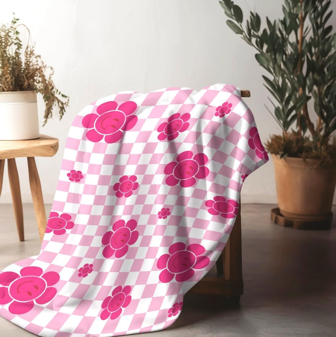 MINI ZOZI Pink Preppy Throw Blanket 50x60 Smiley Face Retro Cute Soft Flannel for Teen Girls Blankets Bedroom Decor Birthday Gifts Pink White Checkered Accessories Stuff