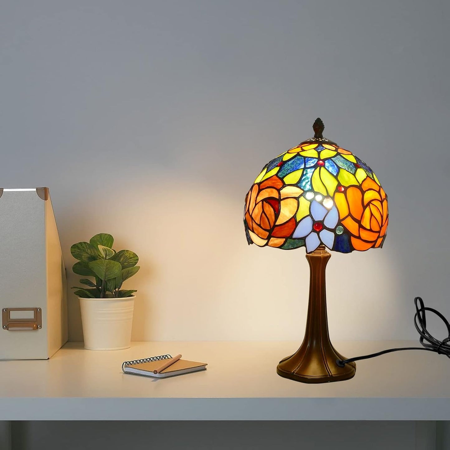 Tiffany Table Lamp Romantic Double-Color Roses Handmade Stained Glass Desk Lamps 8" Wide 15" Tall Vintage Reading Lamp for Office, Living Room, Bedroom, LED Bulb Included