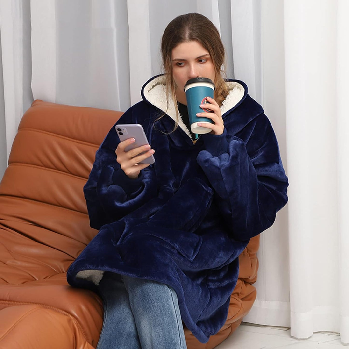 WOOLALA USB Heated Wearable Blanket, Oversized Lazy Hoodie with Large Heating Area on Back Cozy Sherpa Sweatshirt