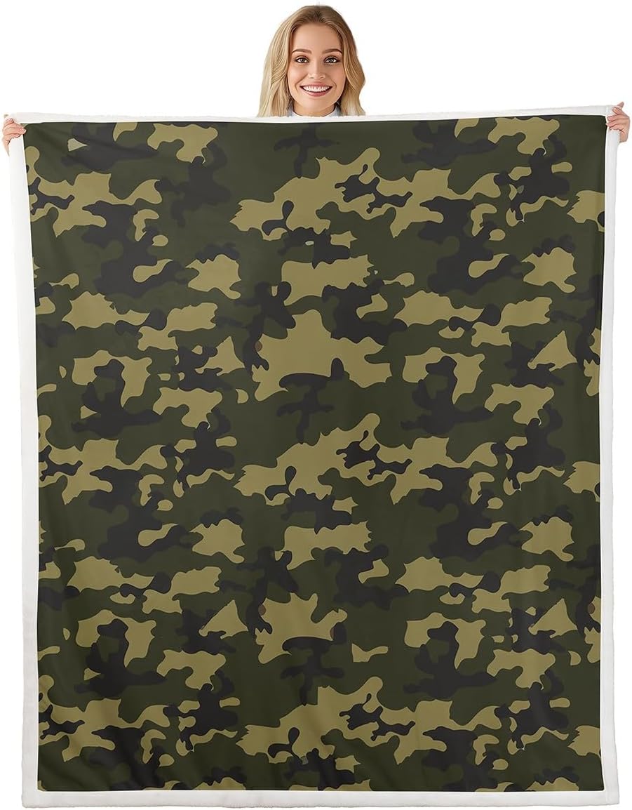 Feelyou Camouflage Sherpa Throw Blanket for Couch Duck Hunter Green Camo Hunting Super Soft Cozy Fleece Army Camouflage Blanket for Winter, Plush Throw Twin 60"x80" All Season