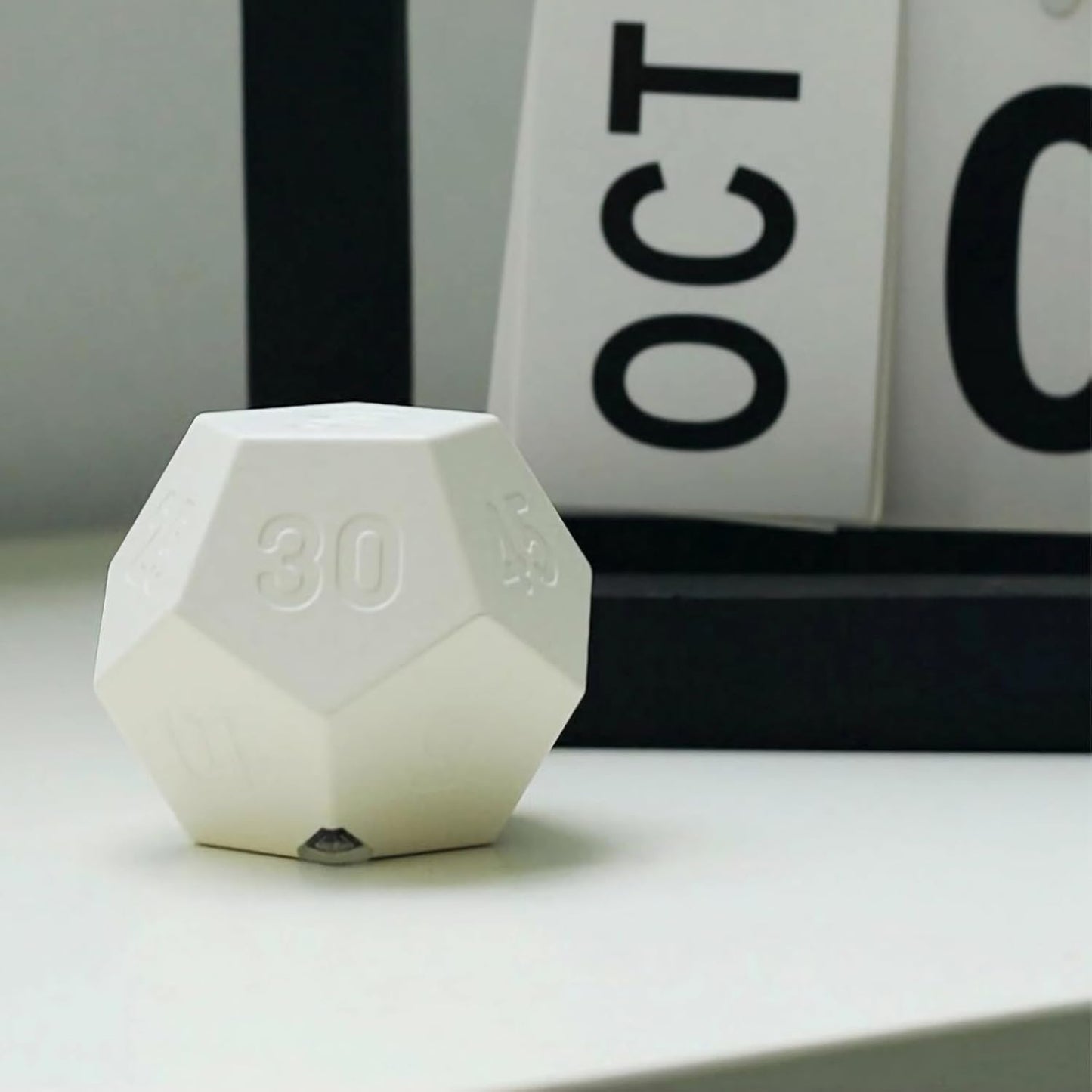 Mini Cube Timer - Rechargeable Pomodoro Timer with 11 Preset Times, Sound/Vibrate/Light Alarm for Work, Study & Cooking