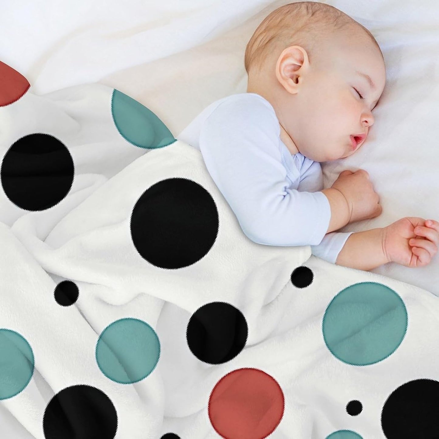 Polka Dot Throw Blanket for Couch Super Soft Warm Lightweight Throw Blankets Cozy Flannel Bed Blanket Cute Decorative Blankets for All Seasons Home Decor Gift 40"*50" (100 * 130cm)