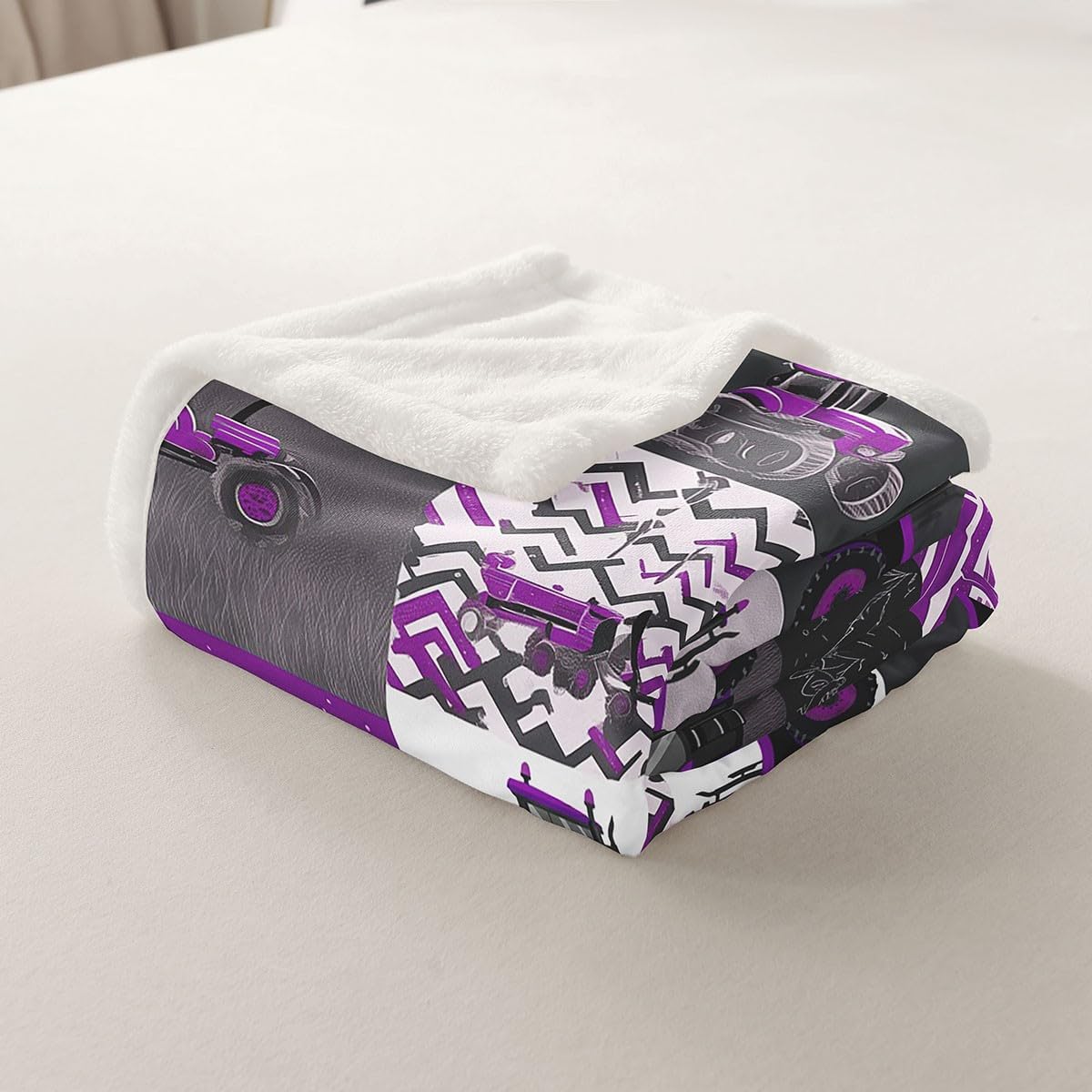 Erosebridal Purple Tractor Blanket Farmhouse Truck Car Throw Blanket Twin Cartoon Equipment Harvester Fleece Blankets Machinery Construction Vehicle Sherpa Blankets Soft Breathable Bedroom Decor