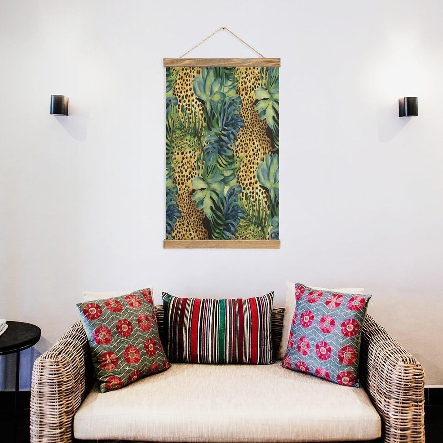 Vintage Print Animal Leopard Print Jungle Poster with Wooden Frame Personalized Linen Hanging Scroll Painting Rustic Wall Hanging Illustrative Modern Artwork Decor for Home Living Room Bedroom Office
