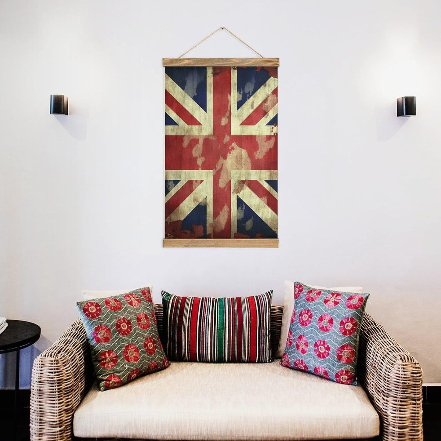 Vintage Vintage Union Jack British Flag Poster with Wooden Frame Personalized Linen Hanging Scroll Painting Rustic Wall Hanging Illustrative Modern Artwork Decor for Home Living Room Bedroom Office