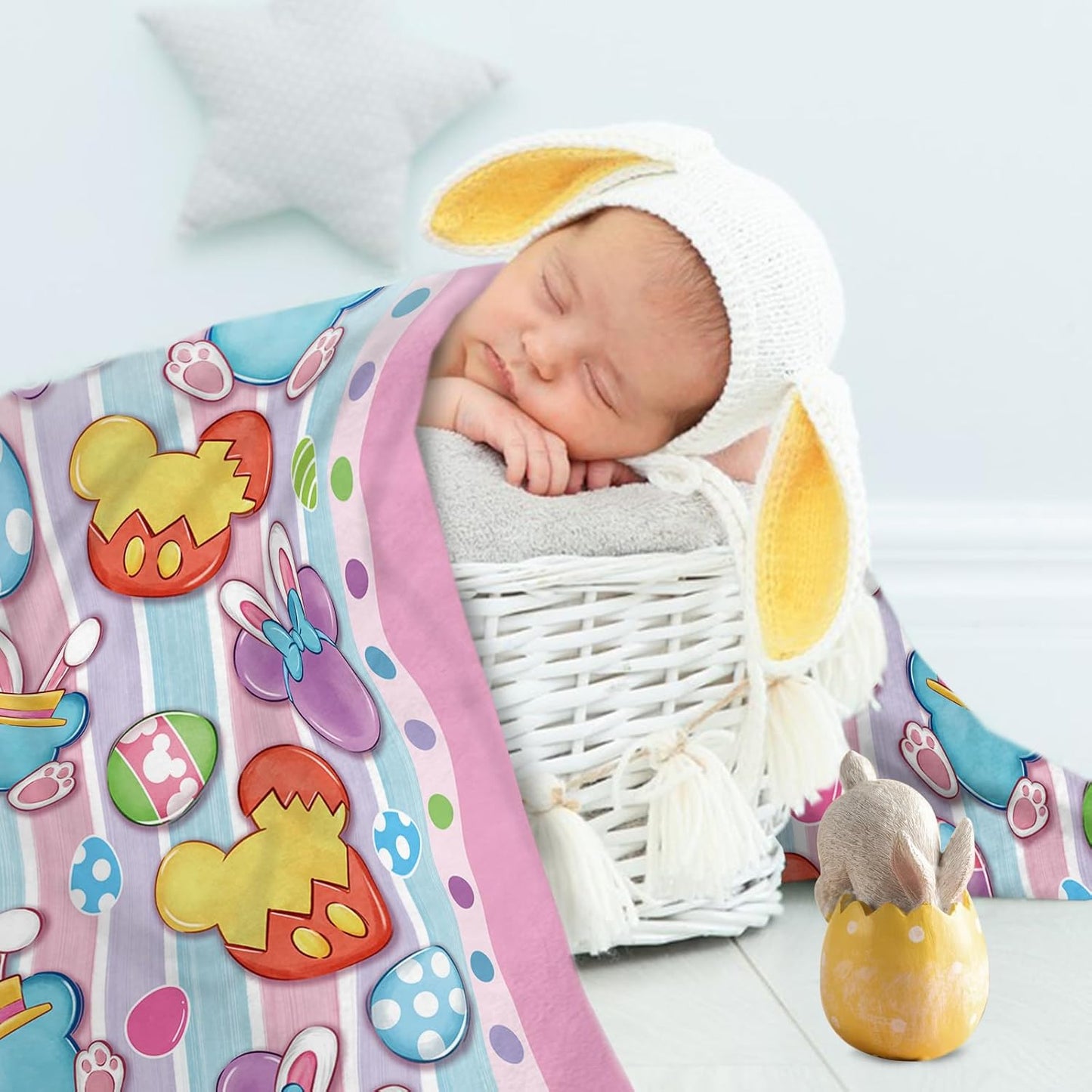 Pycat Easter Bunny Flannel Throw Blanket, Cute Easter Eggs Rabbit Gifts for Kids Men Women, Spring Pastel Soft Blanket for Bedding Sofa 50 x 60 Inch
