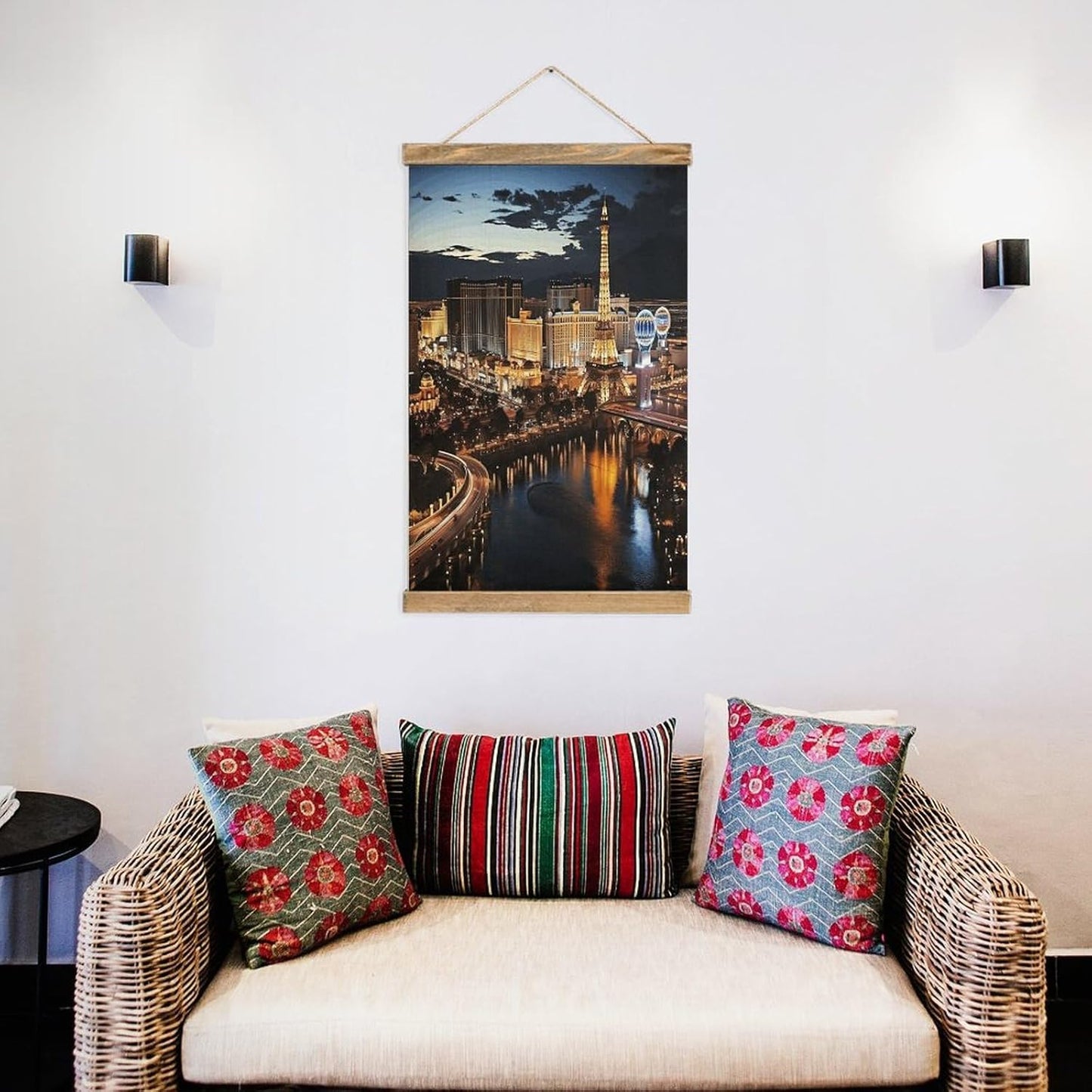 Vintage Las Vegas Night View Poster with Wooden Frame Personalized Linen Hanging Scroll Painting Rustic Wall Hanging Illustrative Modern Artwork Decor for Home Living Room Bedroom Office