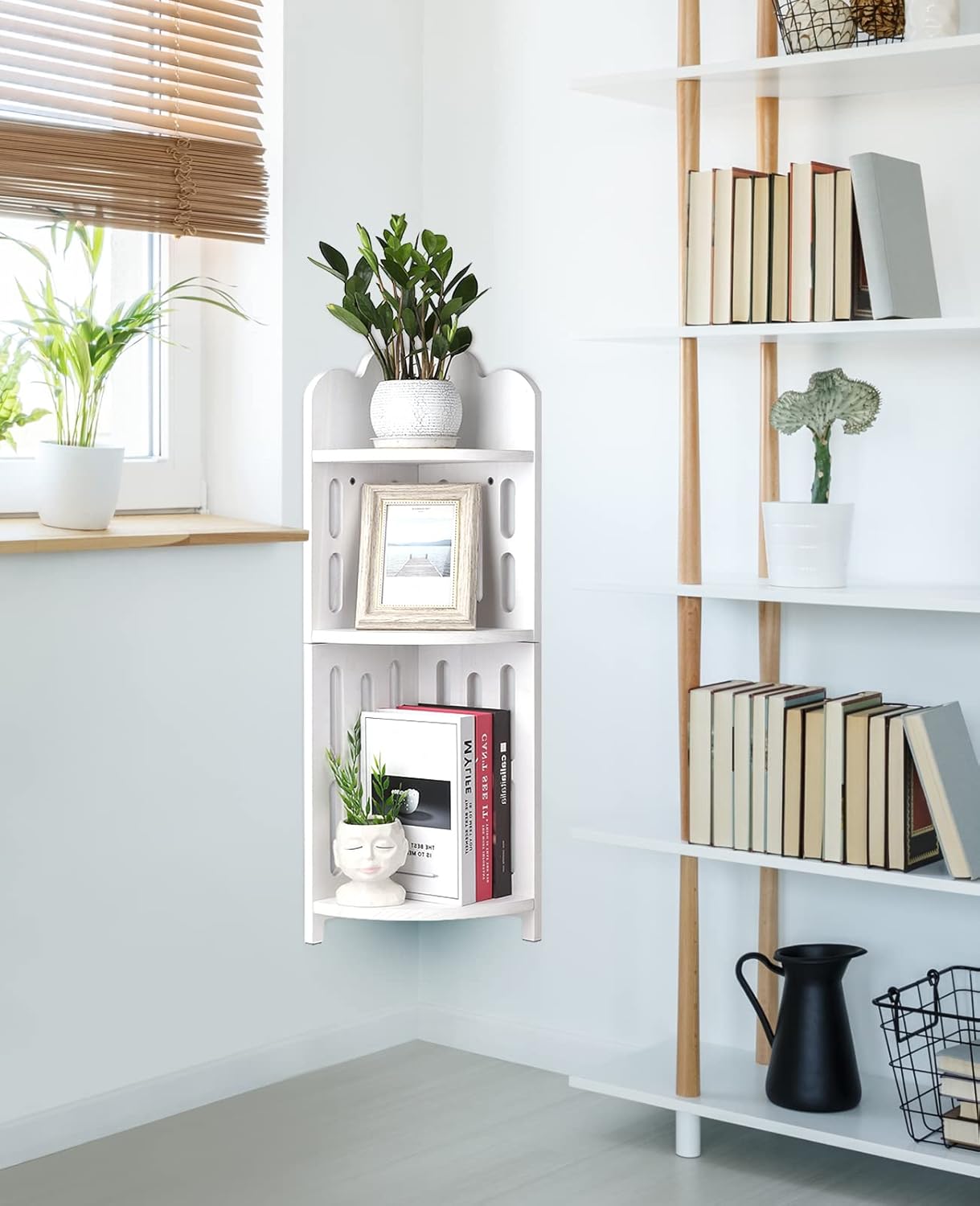 Meangood Bathroom Corner Shelf Stand, 3 Tier Solid Wood Display Shelf for Narrow Space, Shower Corner Shelf, Plant Stand Nightstand, for Living Room, Bedroom, Home Office, Elegant White