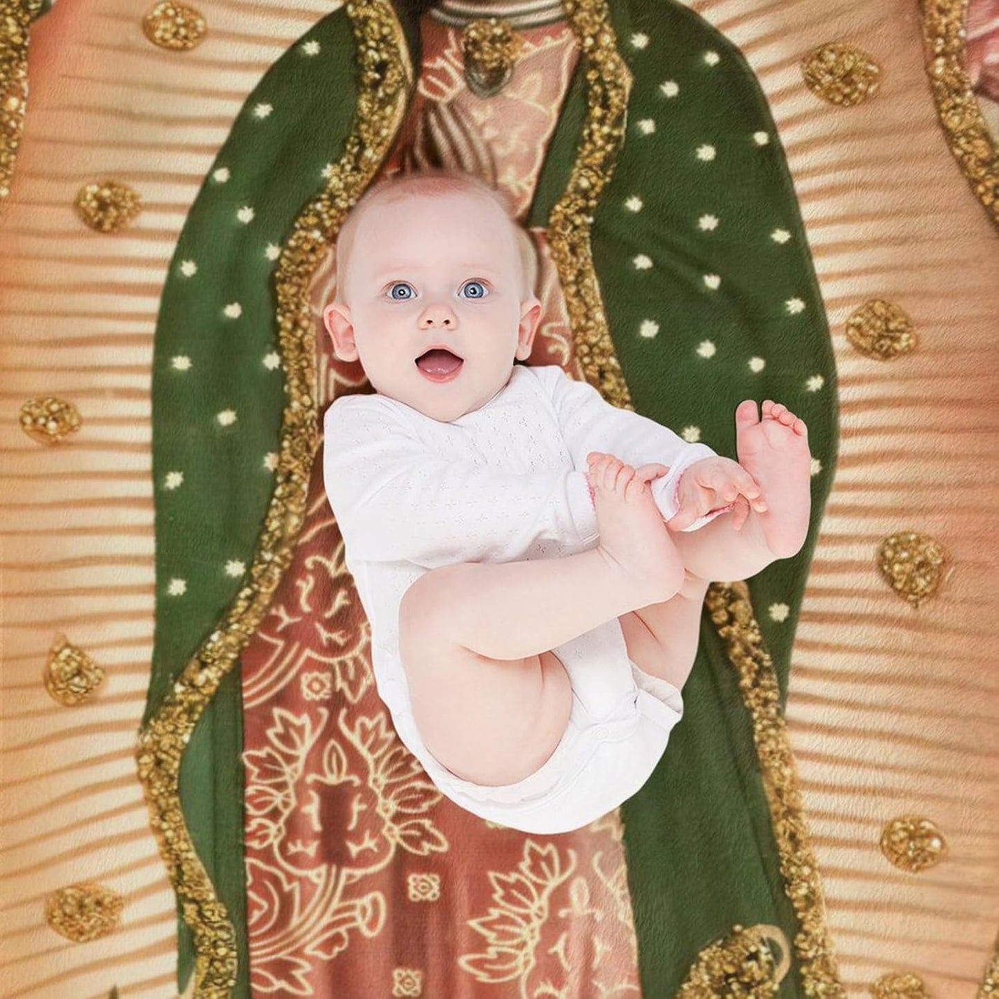 Virgin De Guadalupe Our Lady of Virgin Mary Throw Blanket Lightweight Virgen Themed Blankets for Sofa, Bed, Super Soft Cozy Microfiber Blanket 40"x50"