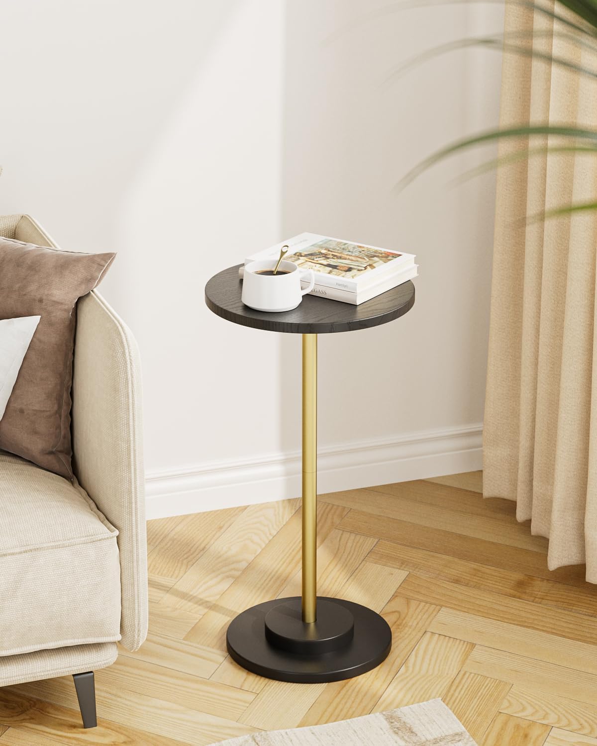 Masupu Drink Table, Round Side Table for Small Spaces, Pedestal Side Table, Small End Table with Metal Base, for Living Room, Bedroom, Bathroom, Black Gold
