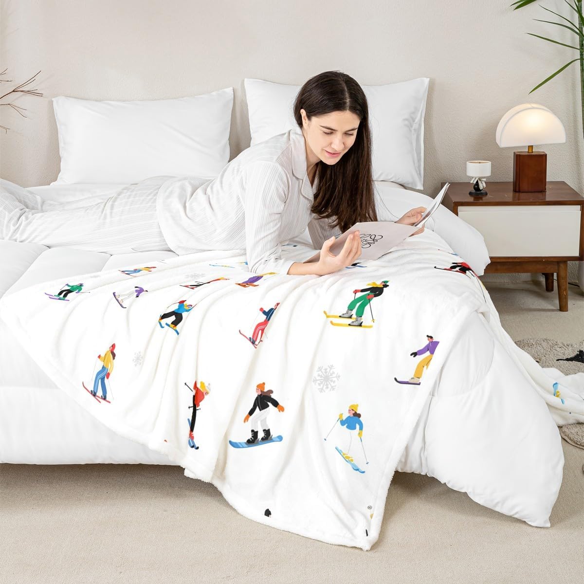 Winter Ski Sports Throw Blanket,Cartoon Skiing Skier Blankets,Snow Extreme Sports Fleece Blanket for Kids Boys Girls Teens Bedroom Decor,Colorful White Sherpa Blanket,for Chair/Sofa,50"×60"