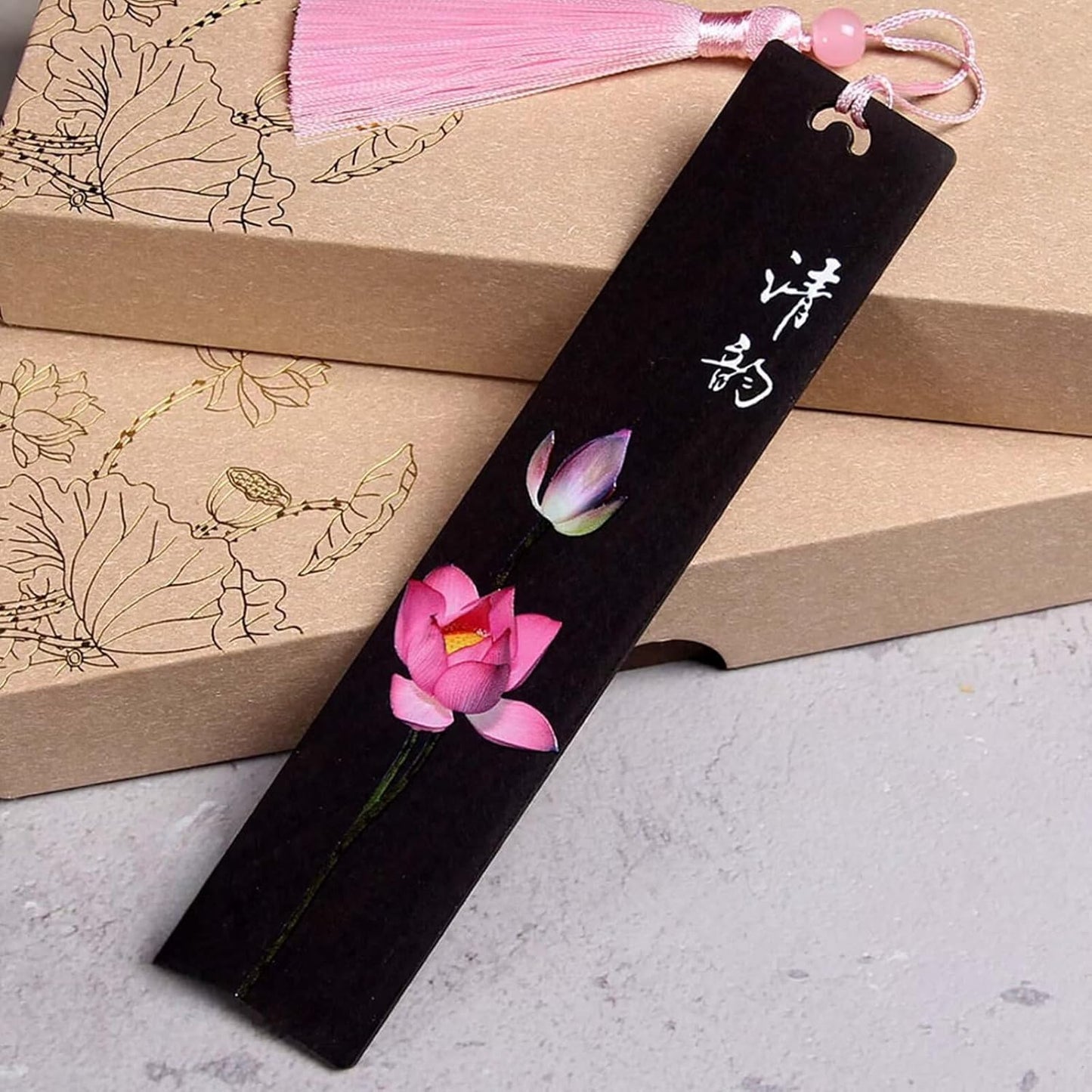 4pcs Wooden Bookmark,Lightweight Vintage Cool Bookmarks Lotus Pattern Design Text Book Marker Book Accessories,Personalized Bookmark Page Markers for Reading Book Lovers Birthday Gift