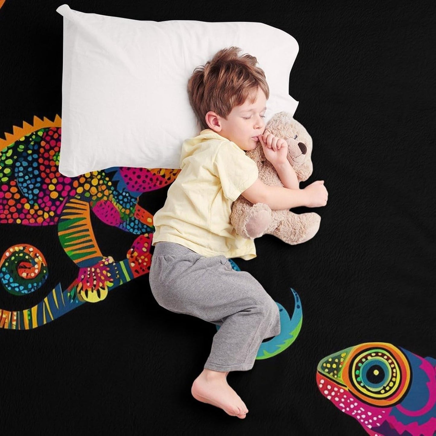 Chameleon Throw Blanket for Couch Bed Plush Cozy Fuzzy Flannel Blanket for All Season 66"x90"