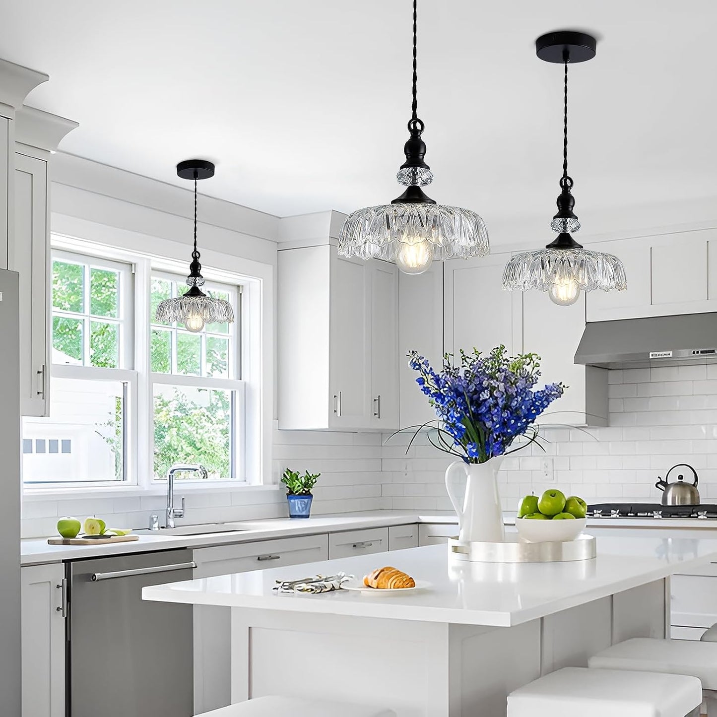 CVKASH Vintage Glass Pendant Light Fixture Black Modern Adjustable Chandelier Hanging Light for Farmhouse Dining Room Kitchen Bedroom Hallway Island