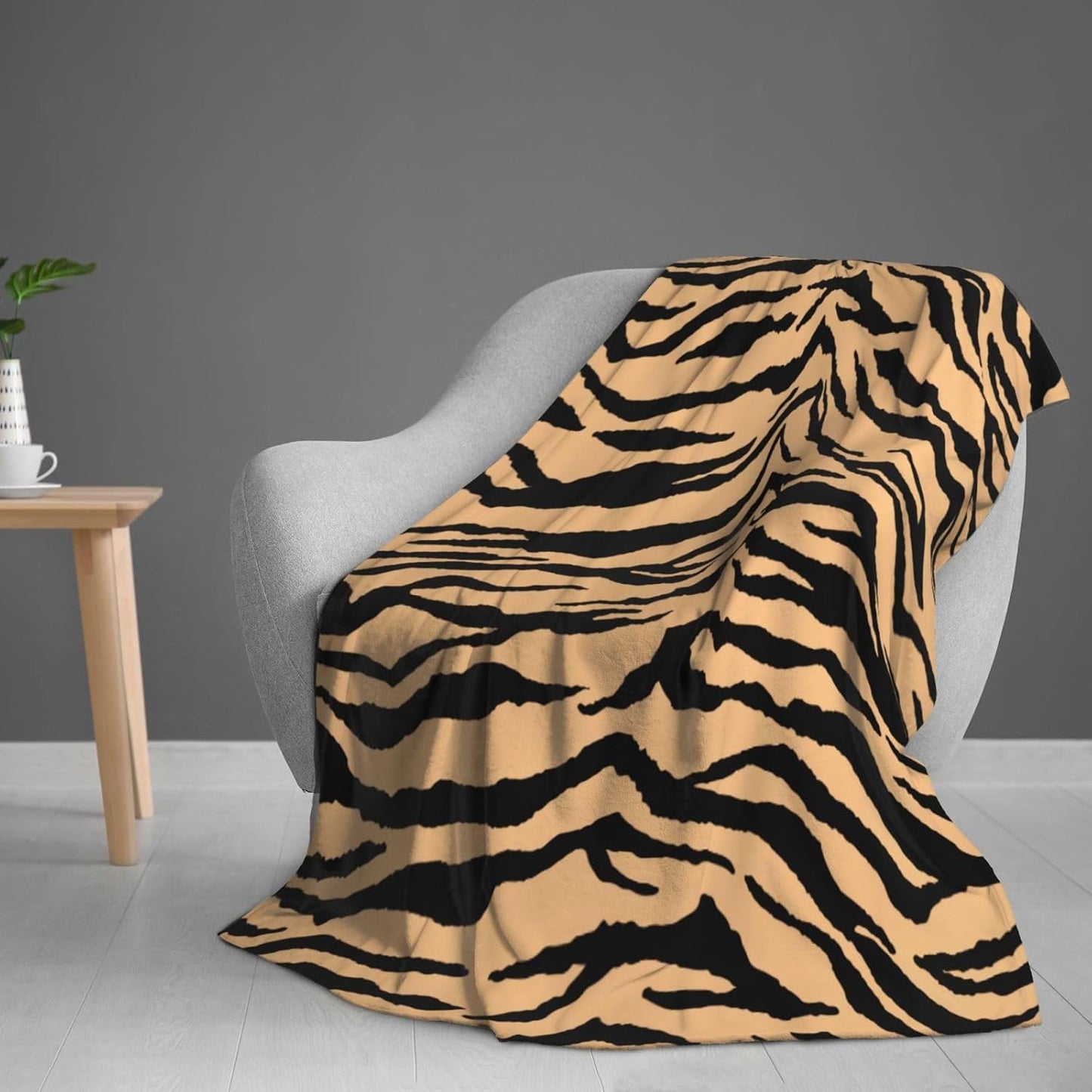 Tiger Striped Print Bed Blanket Ultra Soft Wildlife Animal Skin Stripes Throw Blanket All Season Warm Light Weight Cozy Plush Blankets for Home Bedroom Sofa Chair Travel, 50"X40"
