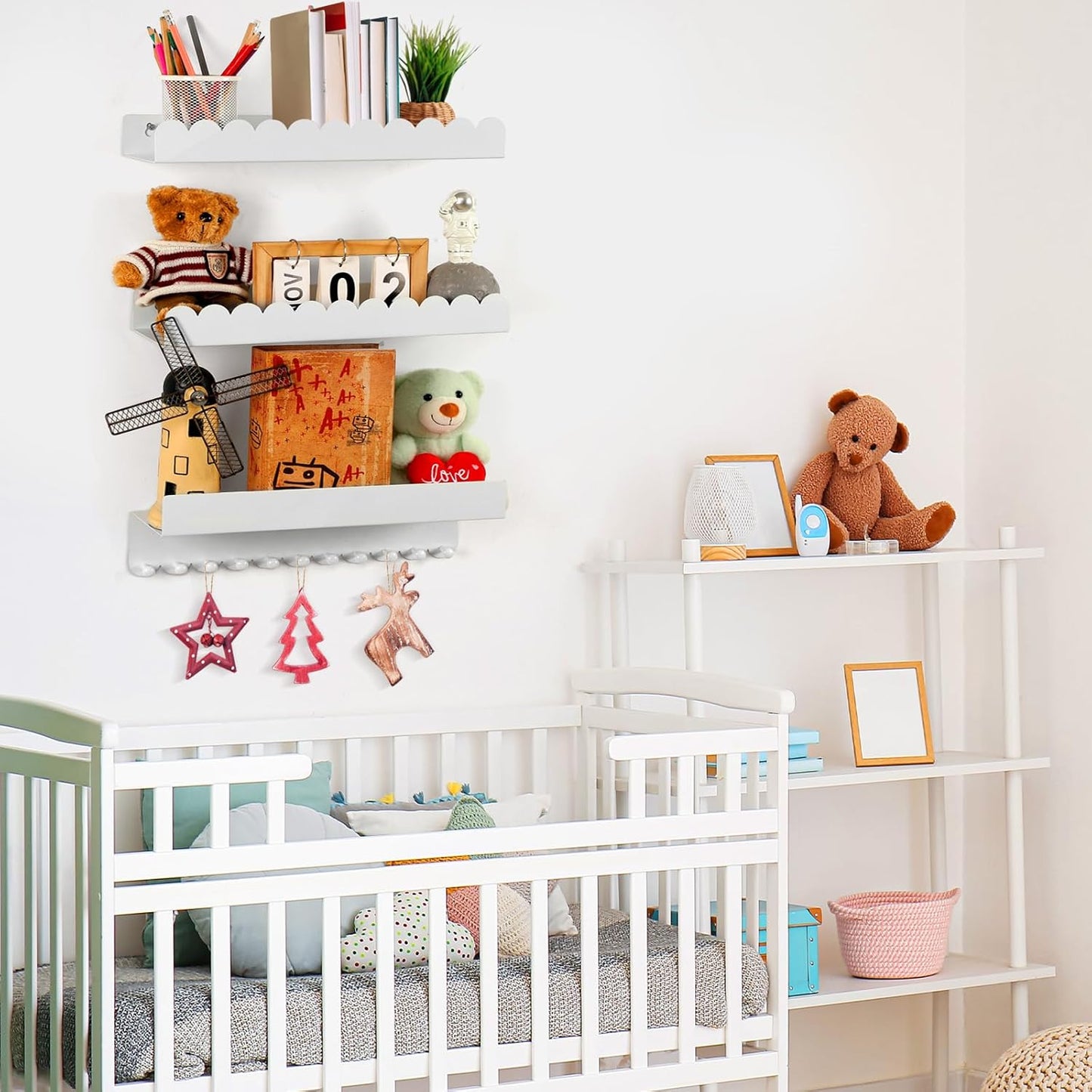 Nursery Book Shelves with Hooks Set of 3, Sturdy Metal Floating Scalloped Shelves for Nursery Wall Mounted White Book Shelf for Kids Room, Baby Bedroom, Bathroom, Playroom Decor, 16 Inch