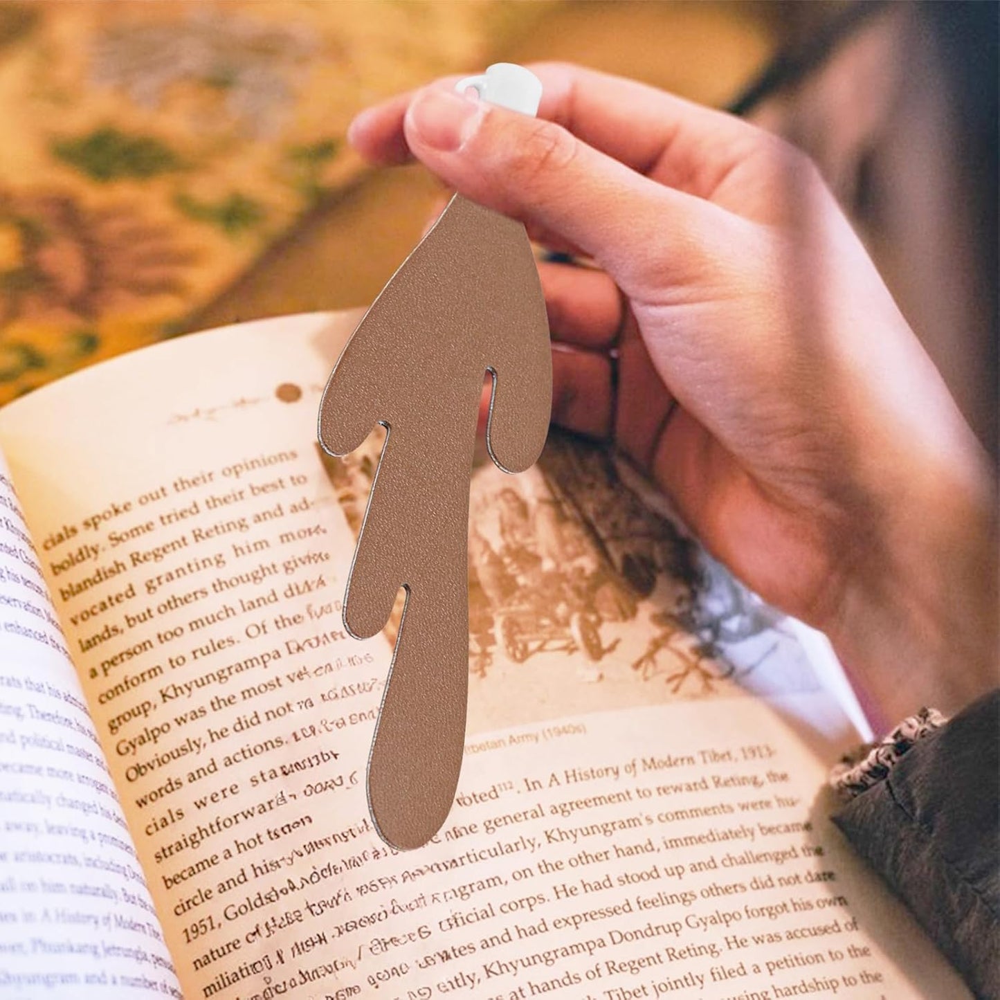 2PC Coffee Bookmark, Spilled Coffee Bookmark Coffee Cup Craft Faux Leather for Book and Coffee Lovers, Bookworm Women Men