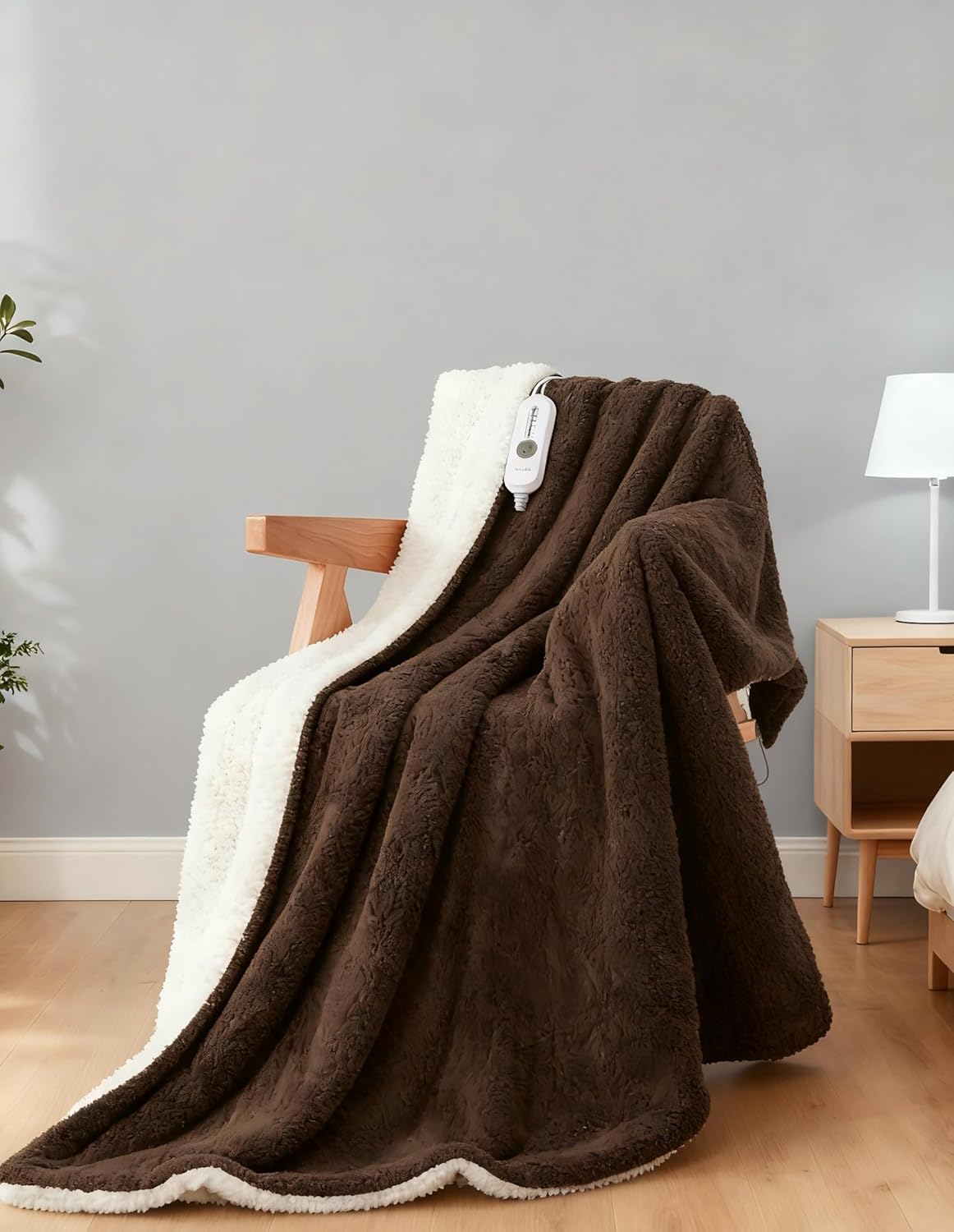 GarveeHome Electric Blanket Heated Throw, Heated Blanket Soft Double Sherpa Super Cozy with 4 Heating Levels & 4 Hours Auto Off, Overheat Protection, Machine Washable, ETL Certification, Brown 50"x60"