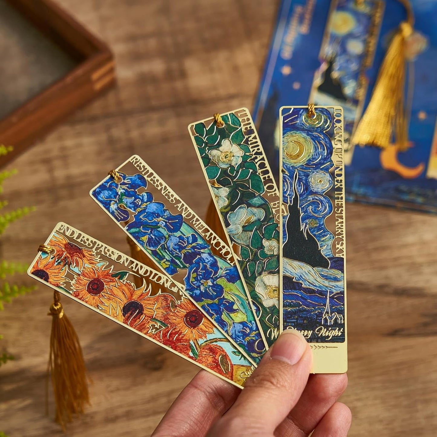 4Pcs Metal Bookmarks with Tassels, Art Van Gogh Book Marker for Women,Museum Gift Book Lover Gifts for Teacher, Writes, Readers