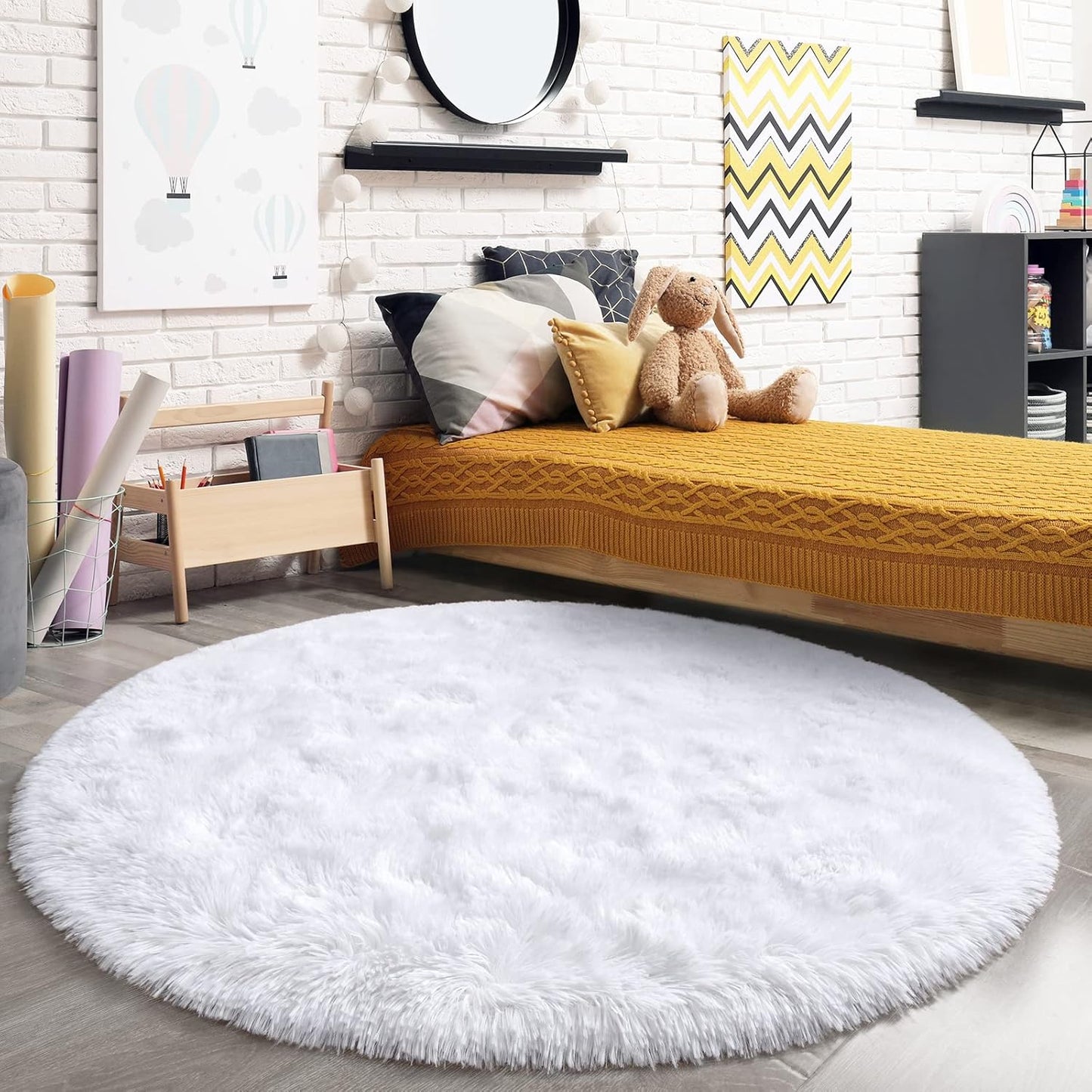 White Round Rug for Girls Bedroom, Fluffy Circle Carpet 4'X4' for Kids Room Decor Shaggy Circular Rug for Baby Nursery Dorm Upgrade Fuzzy Plush Rug for Living room Cute Room Decor for Teen Baby