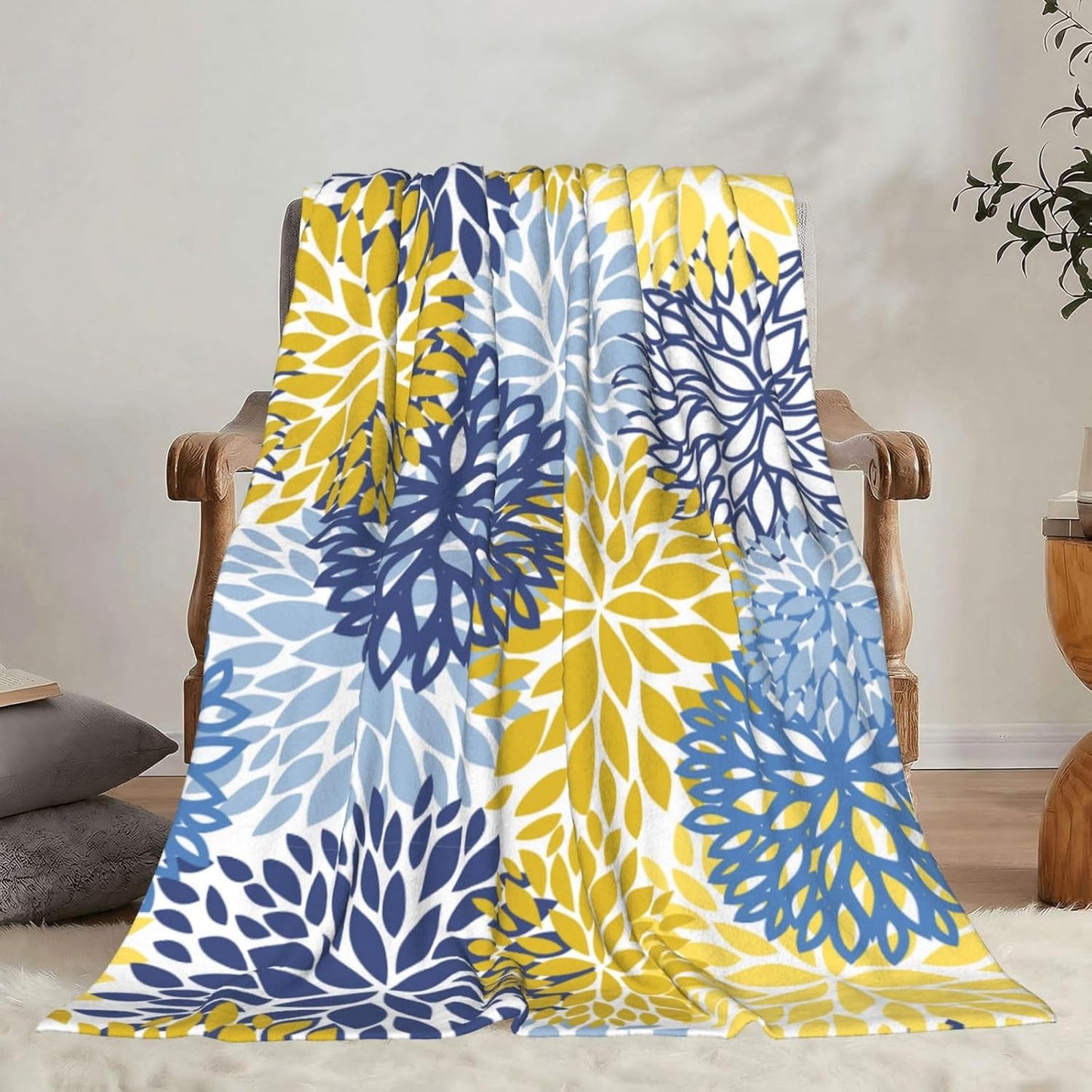 Blue Yellow and Navy Chrysanthemum Flowers Throw Blankets All Season Ultra Soft Warm Daisy Floral Fleece Blanket for Home Bed Sofa Couch Chair Outdoor Travel Camping 40x30 Inch