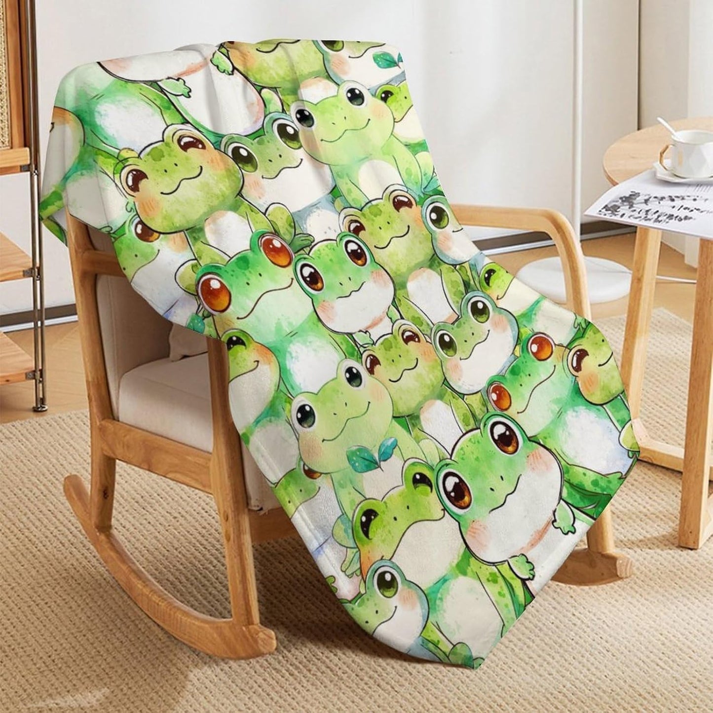 Frog Throw Blanket - Soft Flannel Blankets for Teens Adults Women Men Frog Lovers - Warm Throw Blankets for All Season Lap, Chair, Sofa, Couch, Bed - 80"x60"