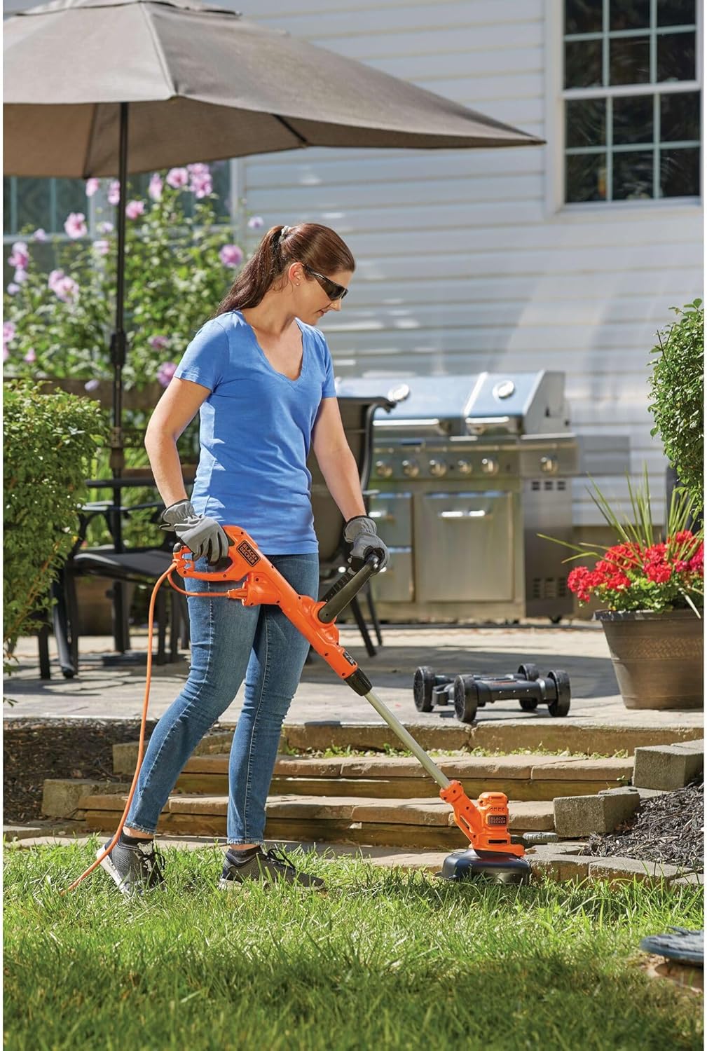 BLACK+DECKER Electric Lawn Mower, Weed Eater and Edger 3-in-1 Combo, Corded 12-Inch 6.5 Amp Electric Weed Wacker and Compact Push Mower (BESTA512CM)