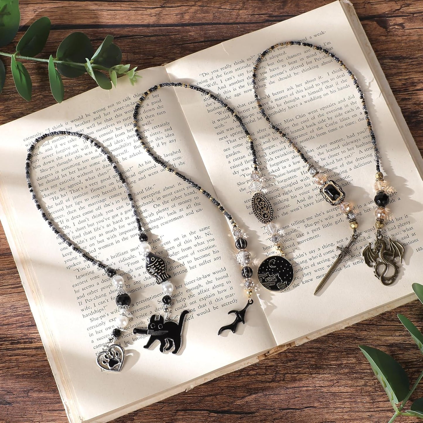 Black Cat Beaded Bookmark - Fantasy Cute Cats Crystal Bead Chain Bookmark, Catchain Pendant, Book Marks Gifts for Books Lovers Students Teacher Office School Supplies