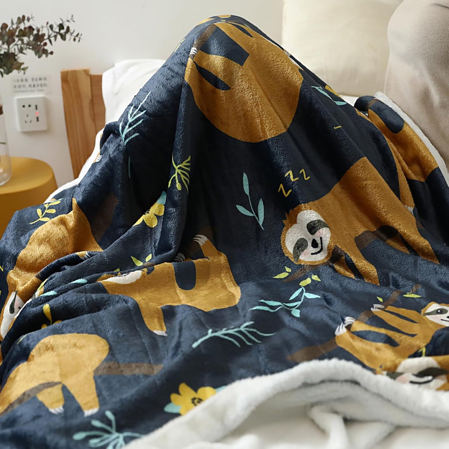 Sloth Blanket for Kids and Adults Sloths Printed Throw for Toddlers Boys Girls Soft Cozy Flannel Fleece Blankets (Sloth 3, 48"x60")
