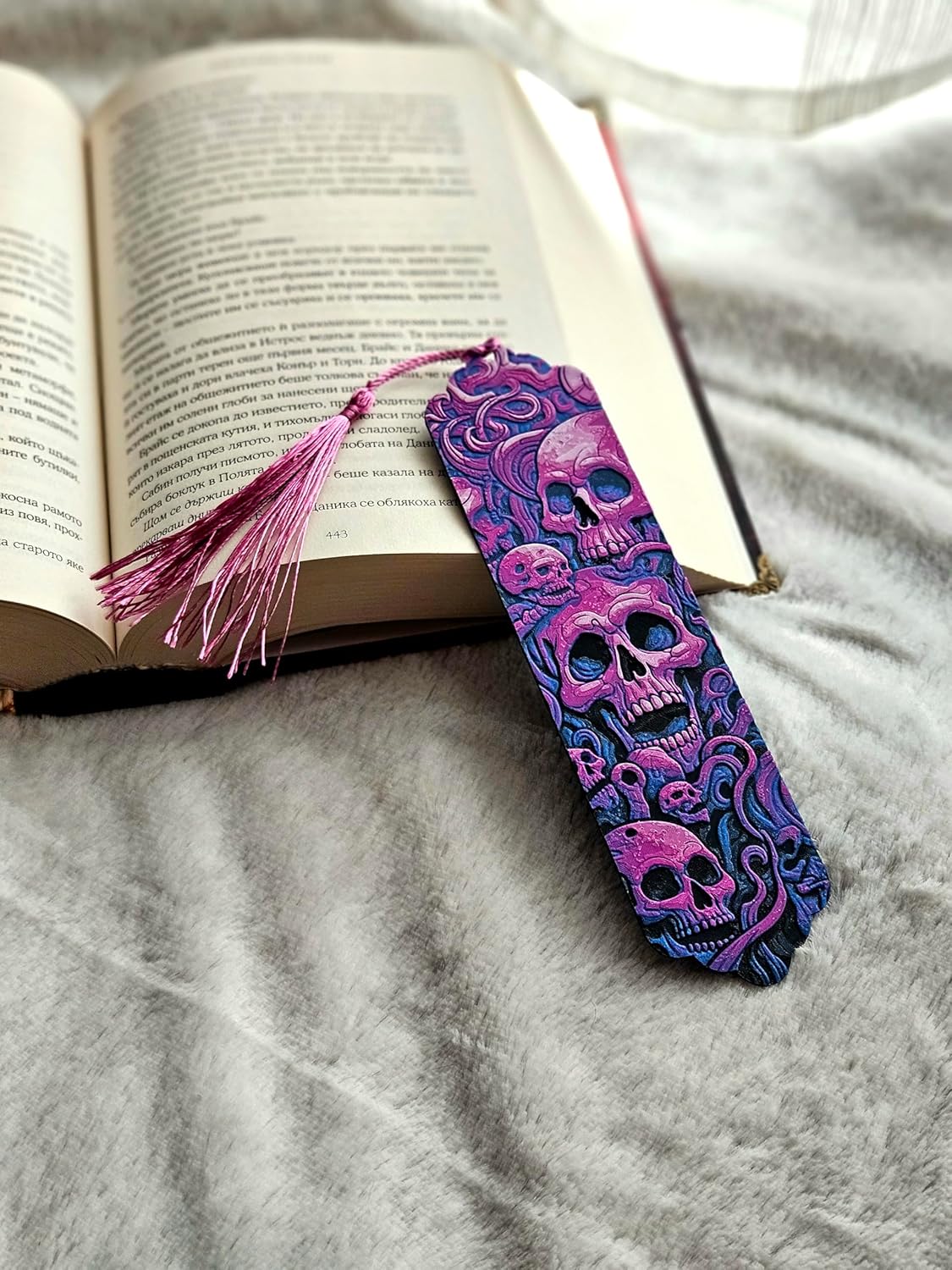 Gothic Skull Bookmark with Pink Tassel, 3D Printed, Purple and Navy Design, Horror Theme Decorative Page Marker