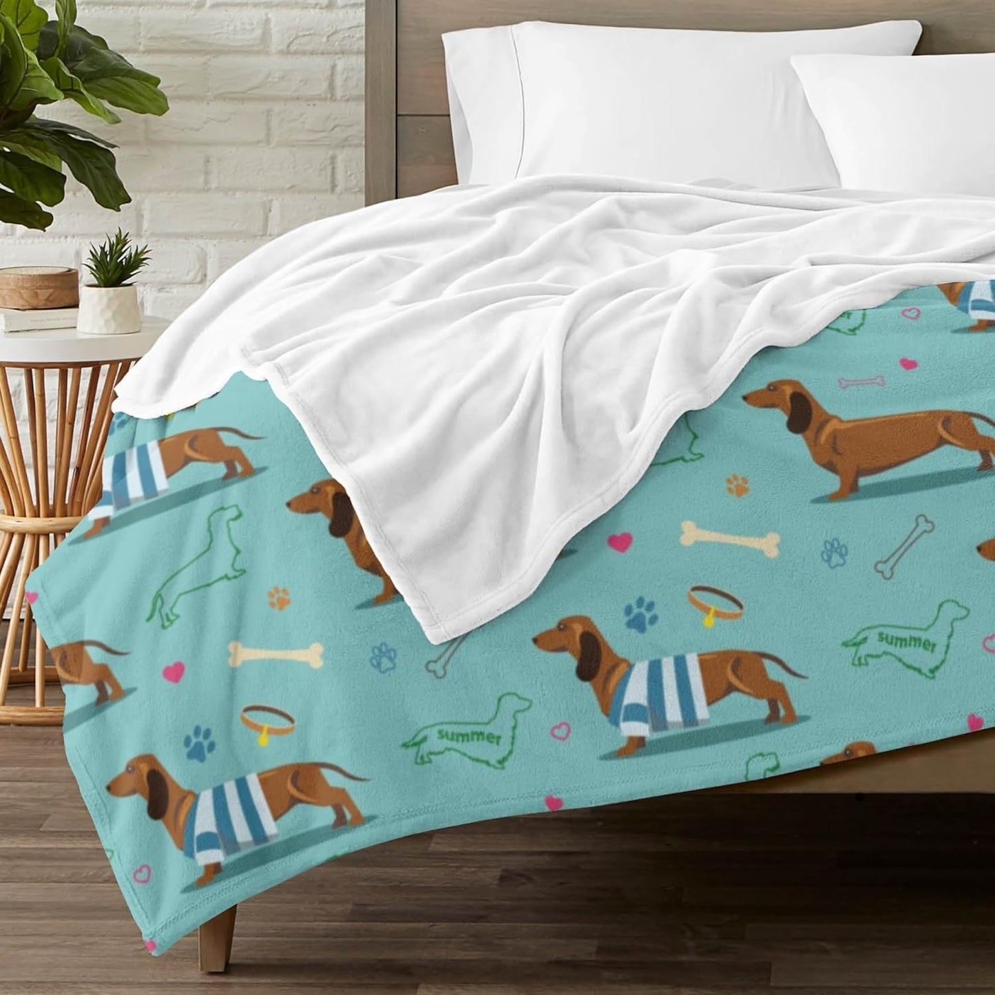Dachshund Dog Blanket Gift Cute Animal Blanket Bed Throw Blanket Soft Lightweight Cozy Warm Blankets for Kids Teens Men Women (60"x50", Dachshund Dog)