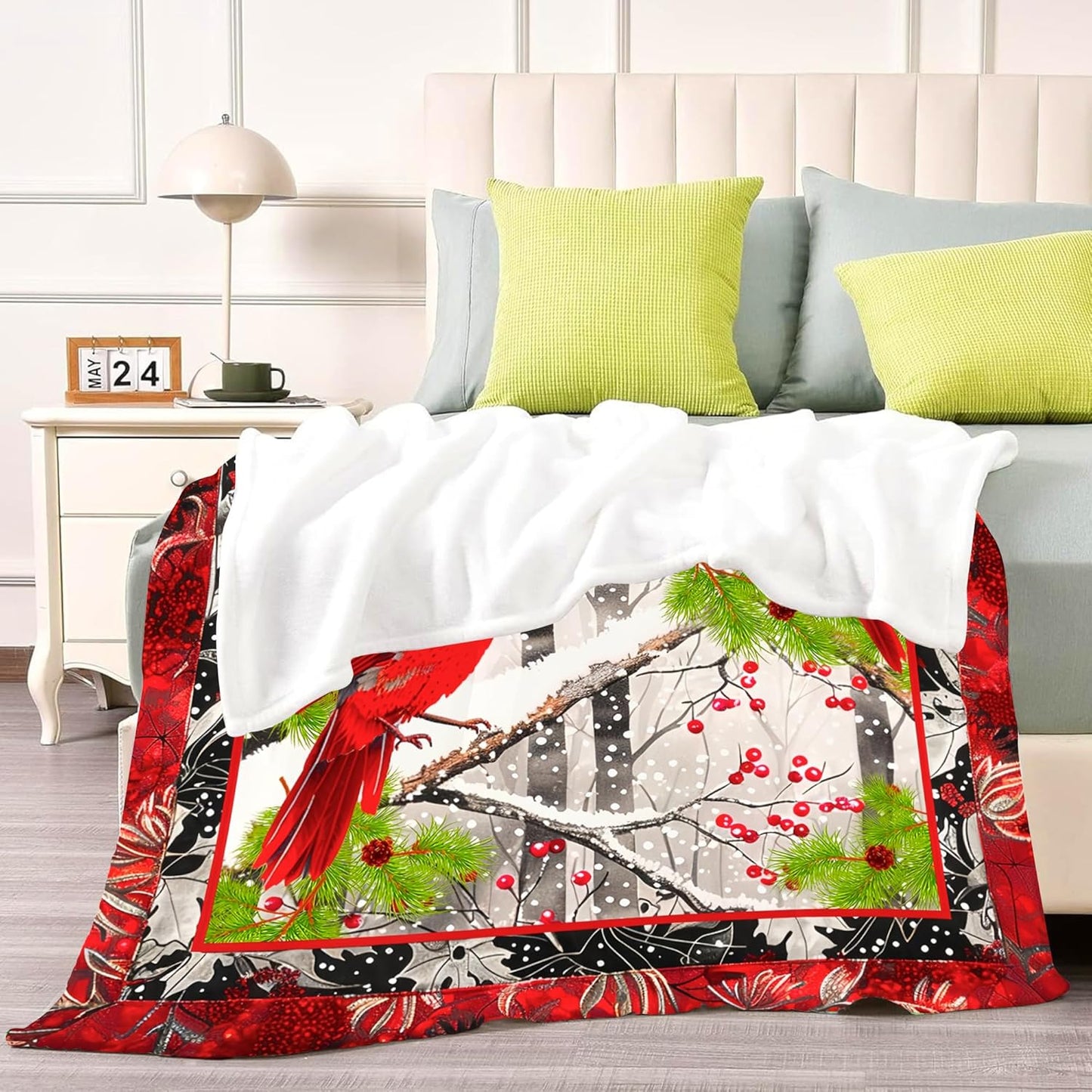 Cardinal Throw Blanket Gifts for Women Girls, Super Soft Unique Red Cardinal Stuffed Decor Bird Winter Microfiber Throw Blanket Gifts for Christmas, Warm Cozy Plush Fleece Flannel Blankets 50"x40"