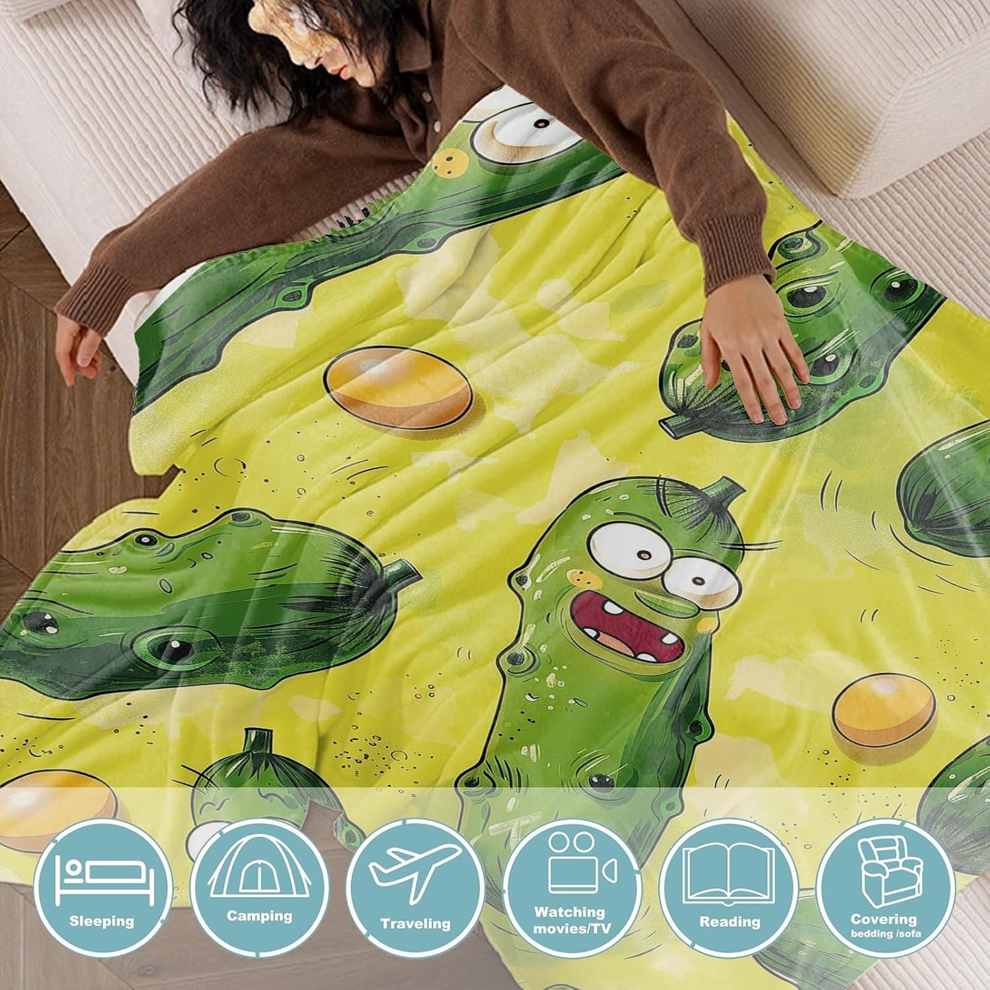 Adorable Cat and Dog Lightweight Throw Blanket, Cartoon Animal Face with Line Art, Warm Soft Cozy Flannel Blankets, Couch Bed Home Decor All Season Use, 60x50in, White, Gifts for Pet Lovers