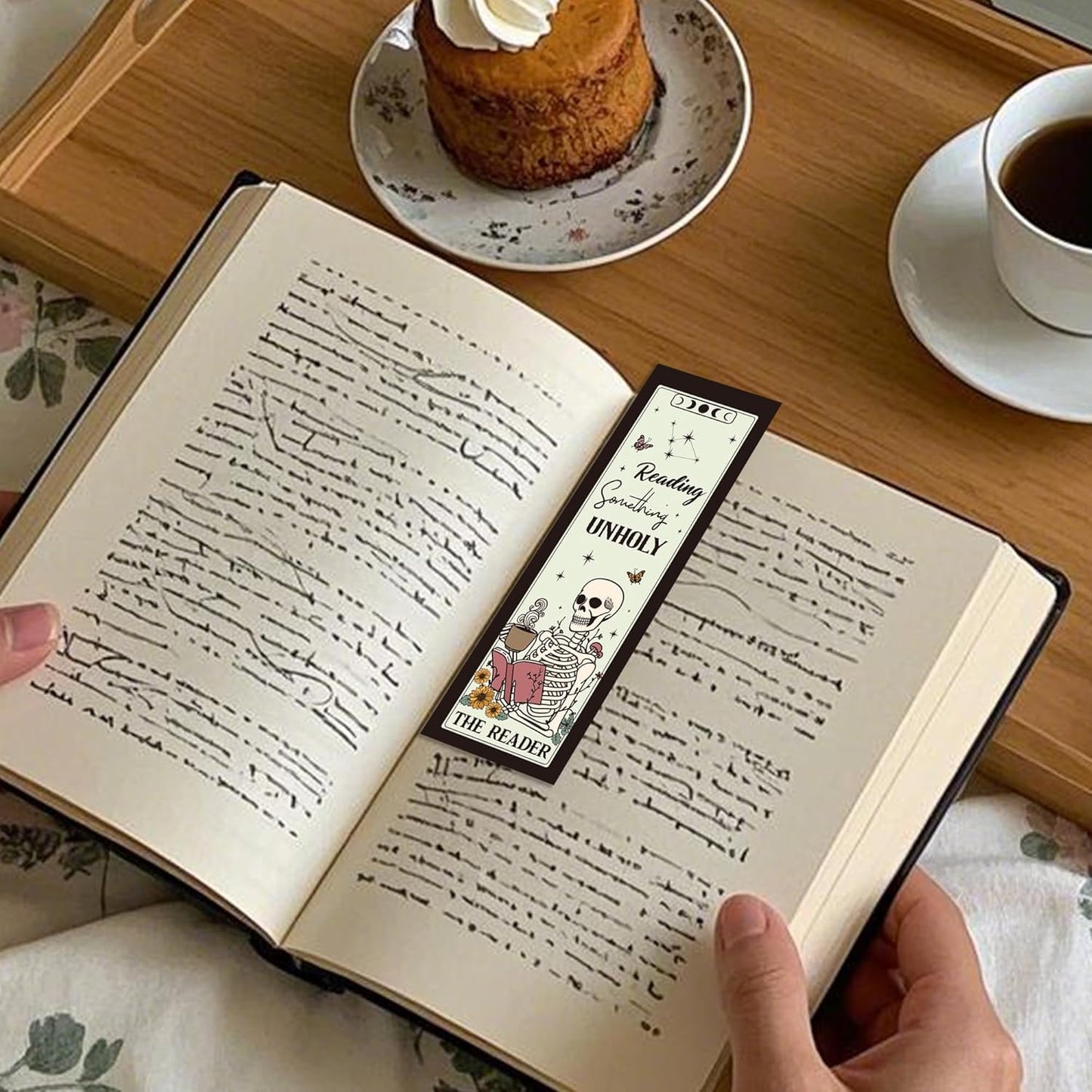 Gothic Skull Bookmarks Gifts: 40 Pcs Skeleton Reading Book Marks Bulk, Horror Theme Page Marker Clips for Women Men Book Lovers, Spooky Gifts for Halloween School Office Supplies