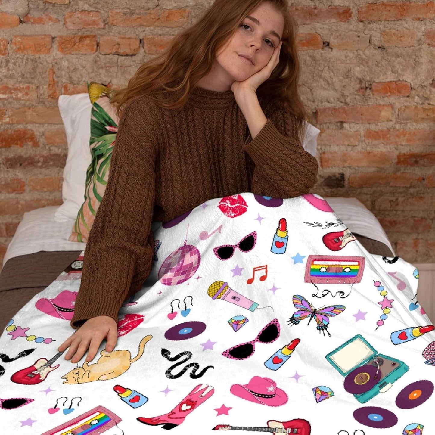 Blanket Women Gifts Super Soft Throws Lightweight Comfy Sheet Fuzzy Plush Bedding Quilt Fleece Blankets for Sofa Chair Couch 80"x60" Twin