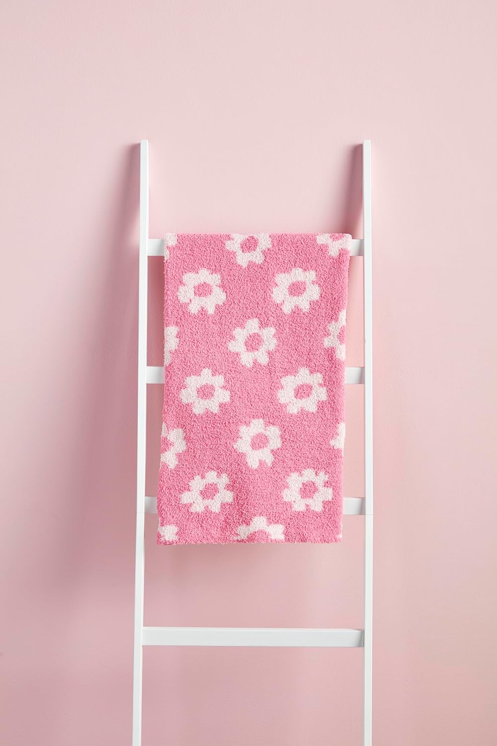Mud Pie Children's Pink Chenille Flower Blanket
