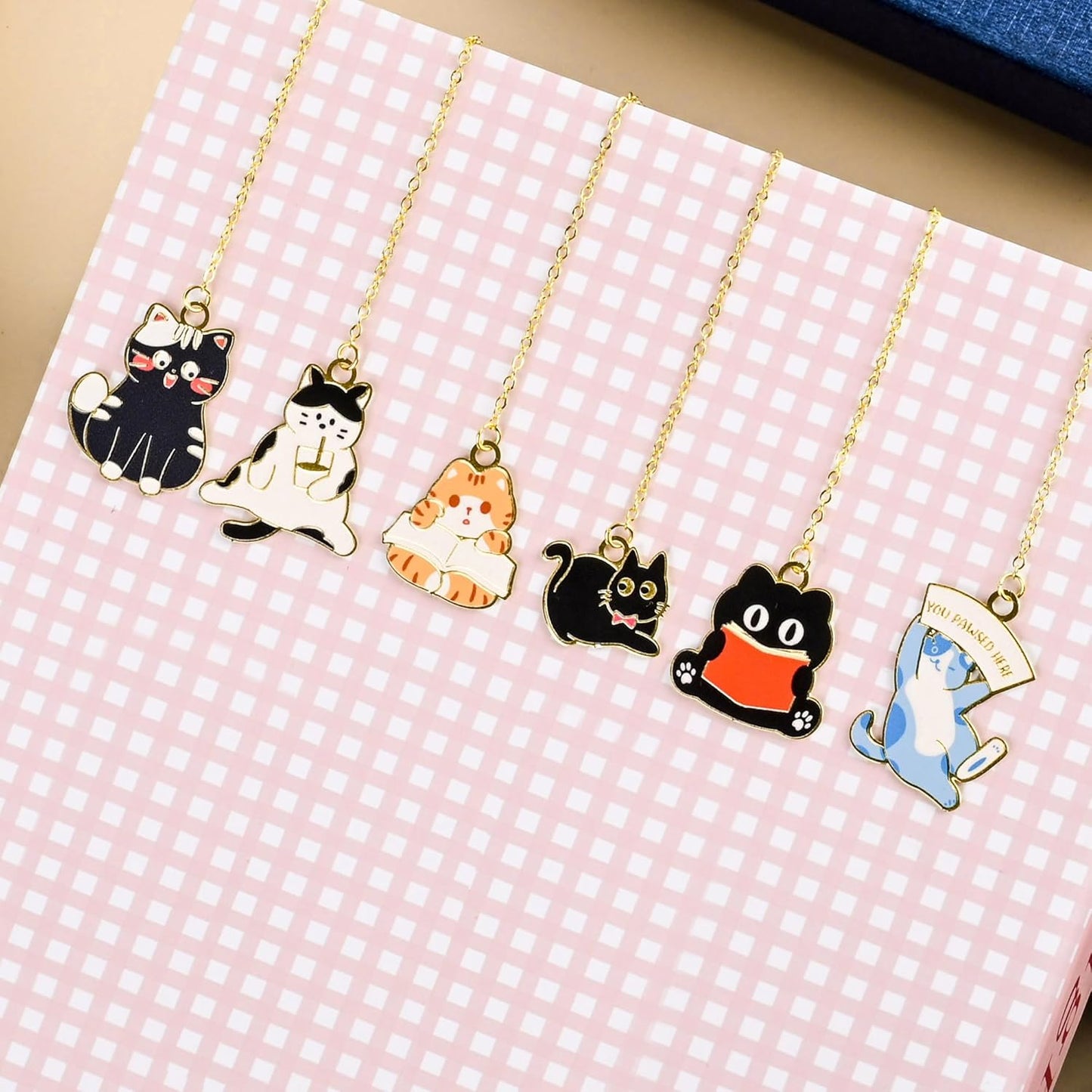 Black Cat Metal Bookmark with Charm and Gift Box, Bookmarks for Women, Reading, Book Mark Gifts for Cat Lover, Teacher, Graduation, Reader, Book Lover, Friends, Bestie, Mom, Dad