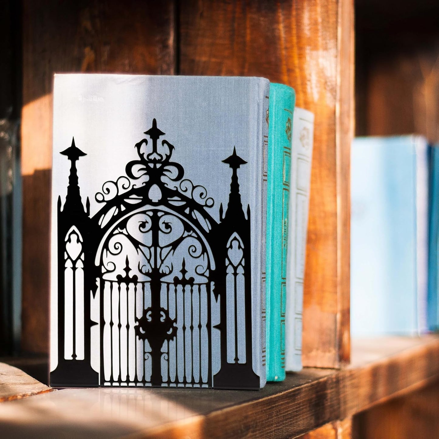 Gothic Church Architectural Metal Bookends, Ornate Iron Gothic Bookshelf Bookends for Home Décor, Decorative Bookends for Bookshelf
