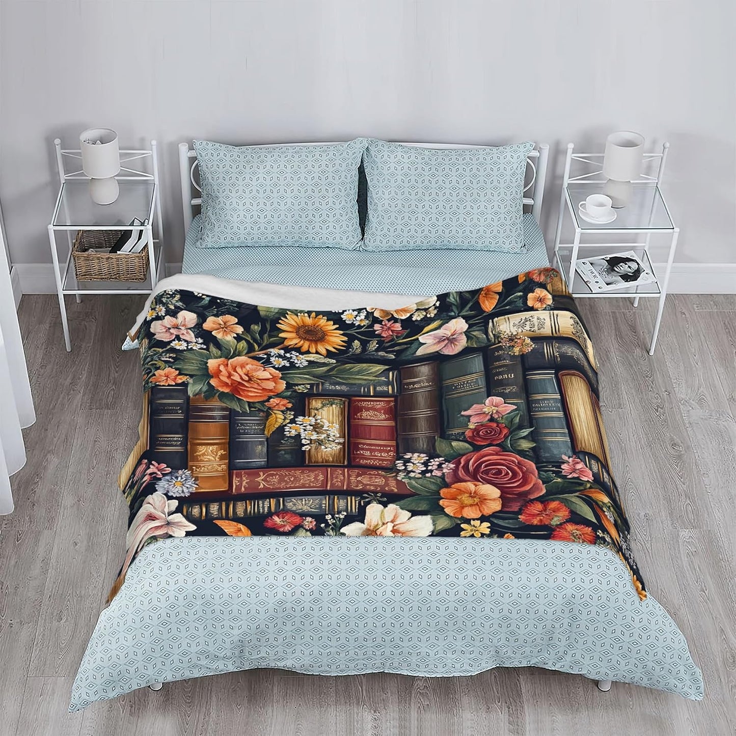 Vintage Books Fall Throw Blanket,Retro Flowers Cozy Plush Fluffy Blanket for Living Room Decor,Lightweight Fleece Throws for Couch,Bed,Traveling,Naps,Reading,50 X 60 Inch