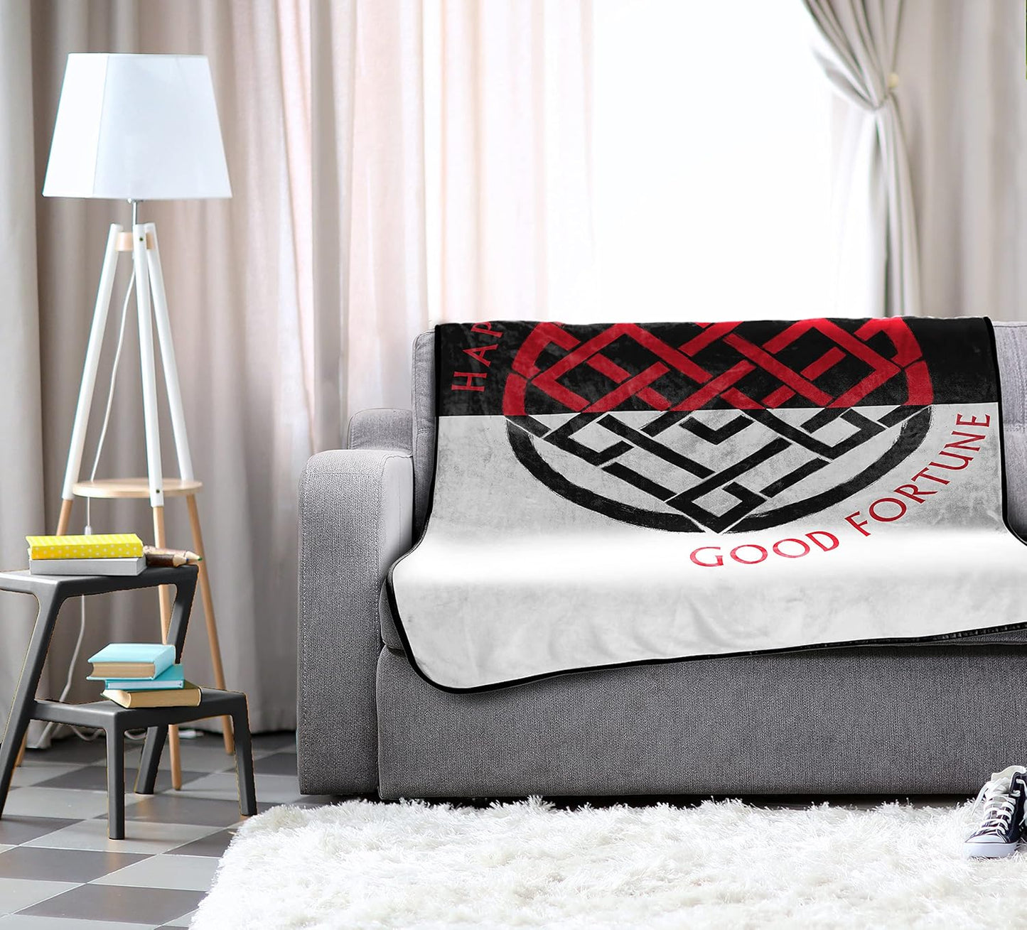 Jay Franco Marvel Shang Chi Master of Kung Fu Throw Blanket - Measures 46 x 60 inches, Kids Bedding - Fade Resistant Super Soft Fleece