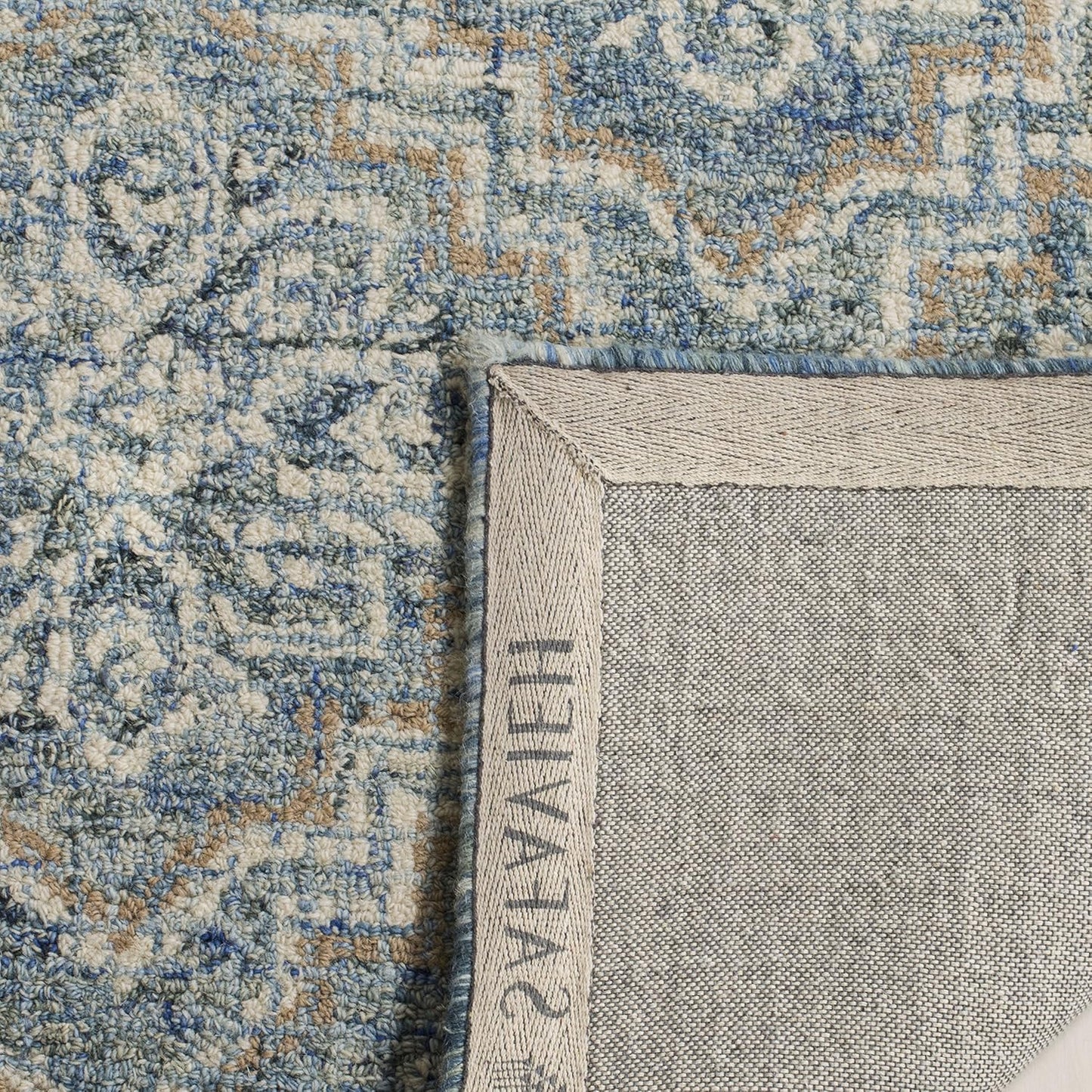 SAFAVIEH Abstract Collection Accent Rug - 4' x 6', Blue & Grey, Handmade Wool, Ideal for High Traffic Areas in Entryway, Living Room, Bedroom (ABT201A)