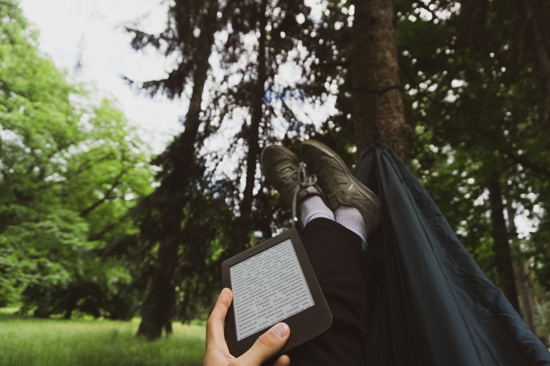 Elevate Reading Experience: Best Book Lights & Magnifiers
