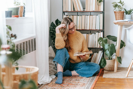 Best Reading Nook Accessories for Cozy Book Lovers