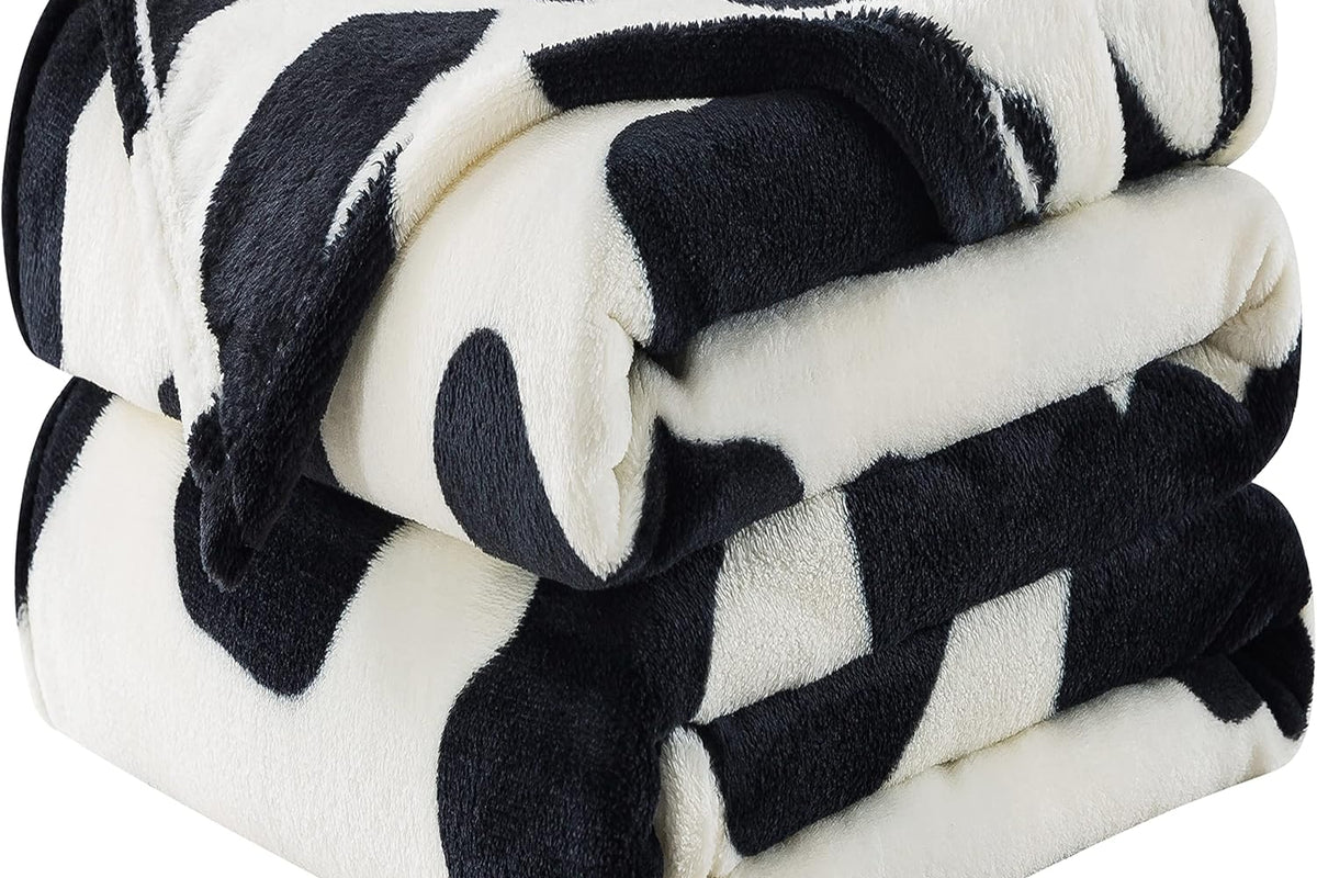 Blankets & Pillows