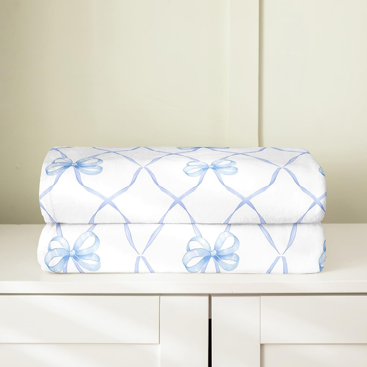 Erosebridal Bowknot Blanket Twin 60x80 Inch Bow Knot Throw Blanket for Kids Butterfly Knot Bow Tie Fleece Blanket Aesthetic Coquette Bedroom Decor Geometric Cartoon Blue Sherpa Blanket