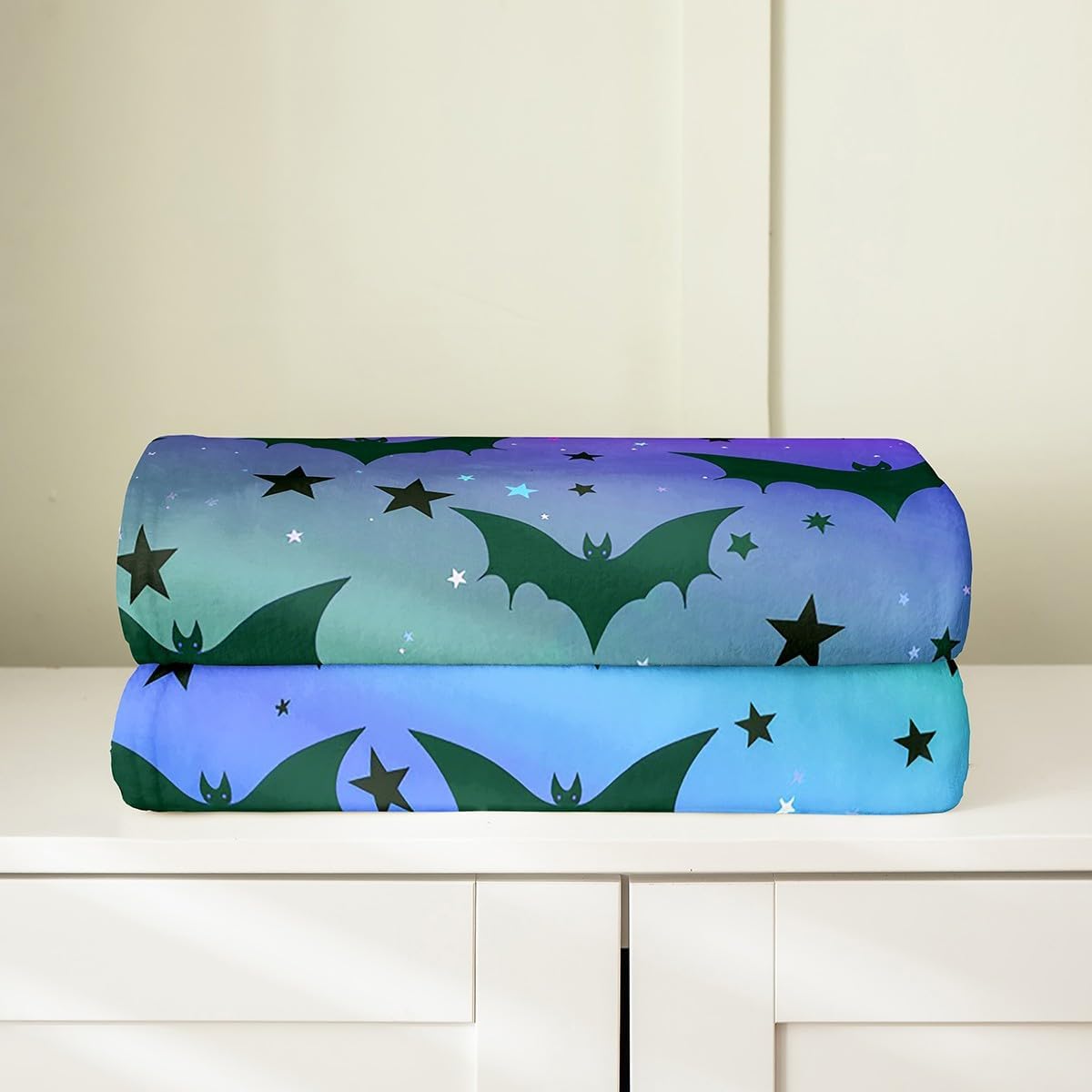 Erosebridal Bats Blanket Twin 60x80, Animals Stars Halloween Kids Adults Throw Blanket For Bed Sofa, Rainbow Gradient Printed Luxury Soft Fleece Blanket, Purple Blue Festival All Seasons Fuzzy Blanket