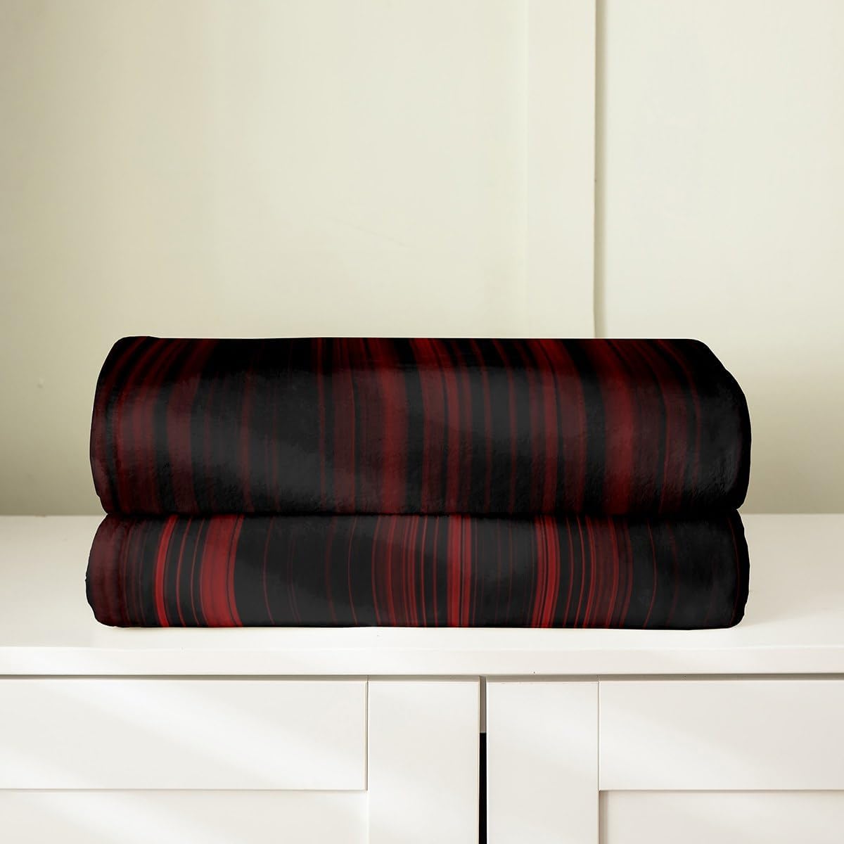 Feelyou Geometric Abstract Ombre Flannel Fleece Throw Blanket Throw 50"x60" Kids Black Red Striped Plush Blanket for Boys Girls Teens Modern Fashion Fuzzy Blanket Stripes All Season Bed Blanket