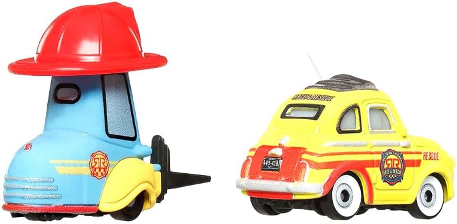 Cars de Disney y Pixar Diecast Luigi and Guido Rescue Toy Vehicle for Ages 3 and Up