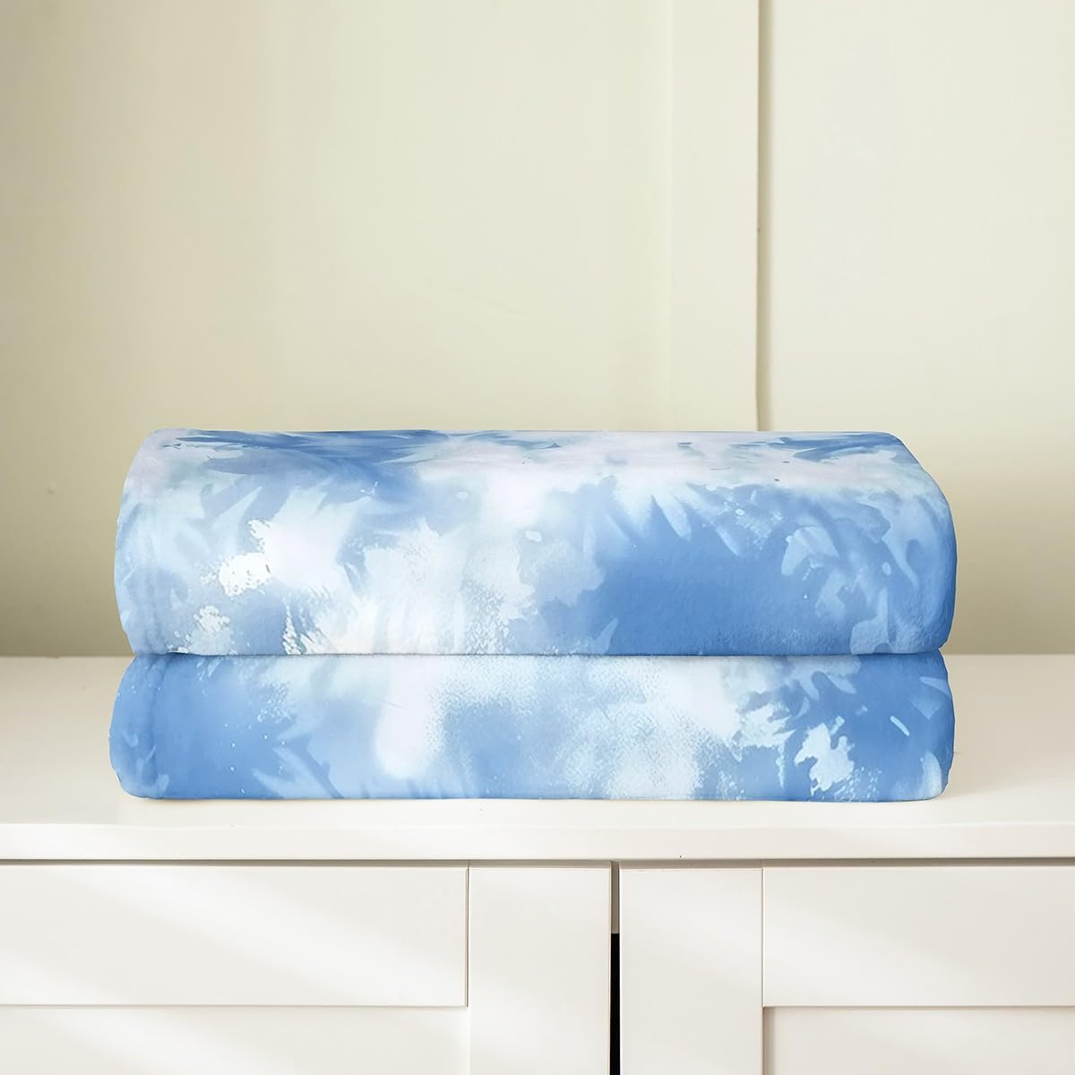 Feelyou Blue Tie Dye Plush Throw Blanket Baby 30"x40" Kids Boho Hippie Flannel Fleece Blanket for Sofa Couch Boys Girls Teens Tie Dyed All Season for Bed Bohemian Gypsy Psychedelic